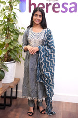 Churidar Set (CHR-115)