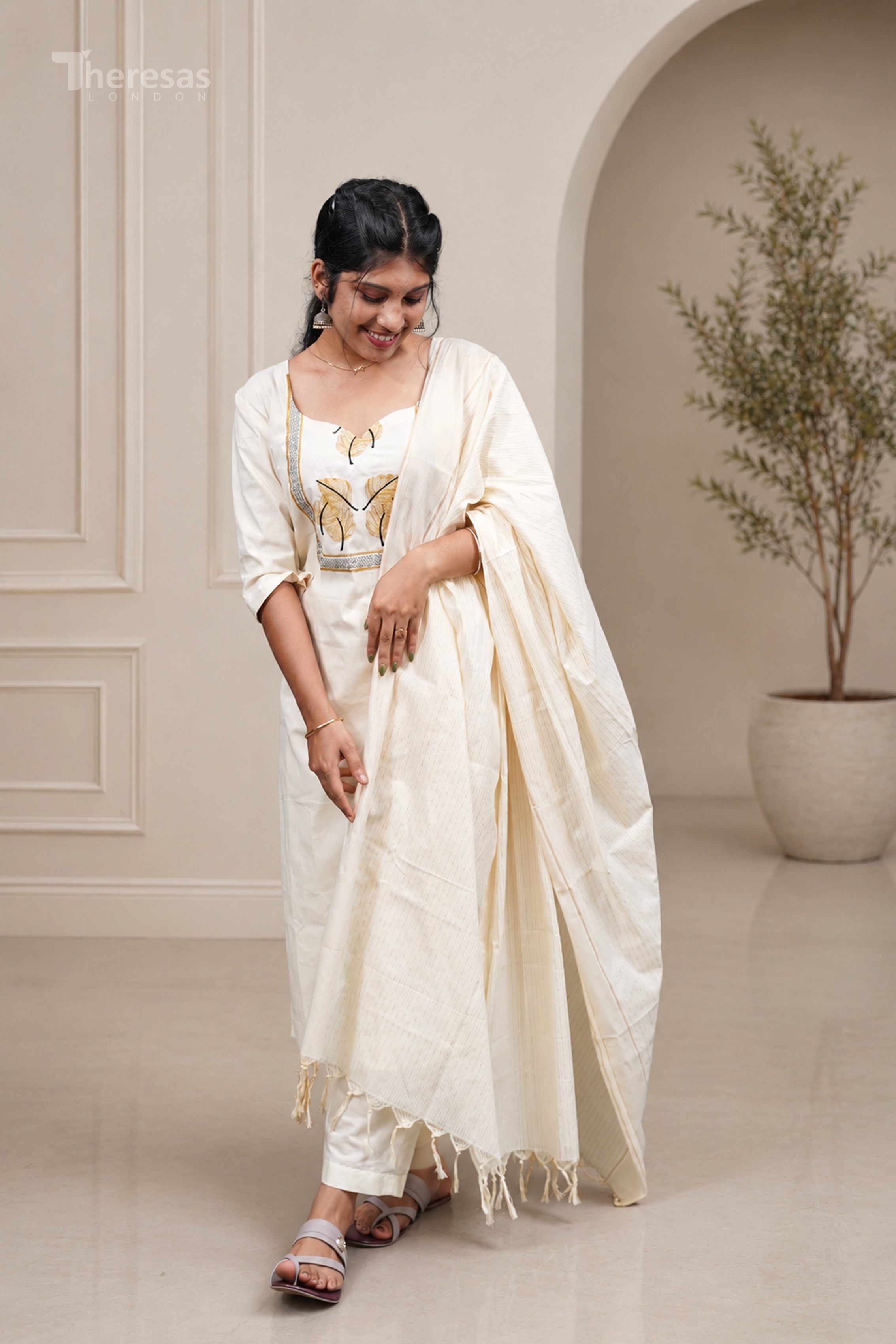Churidar Set (CHR-205)
