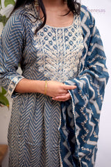 Churidar Set (CHR-115)