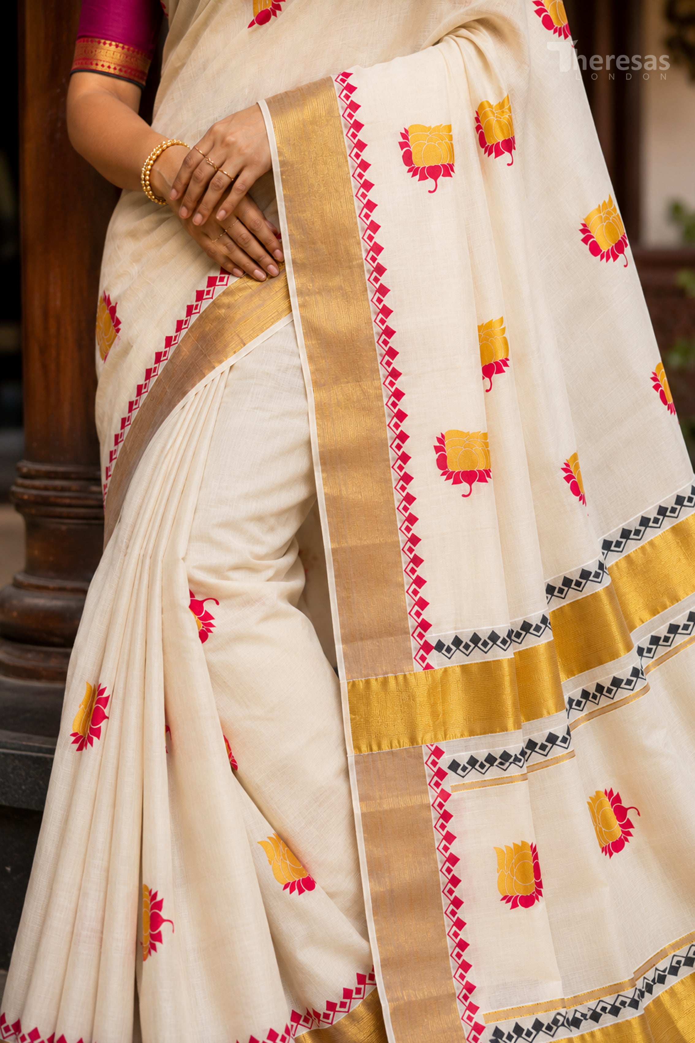 Saree (SAR-545)