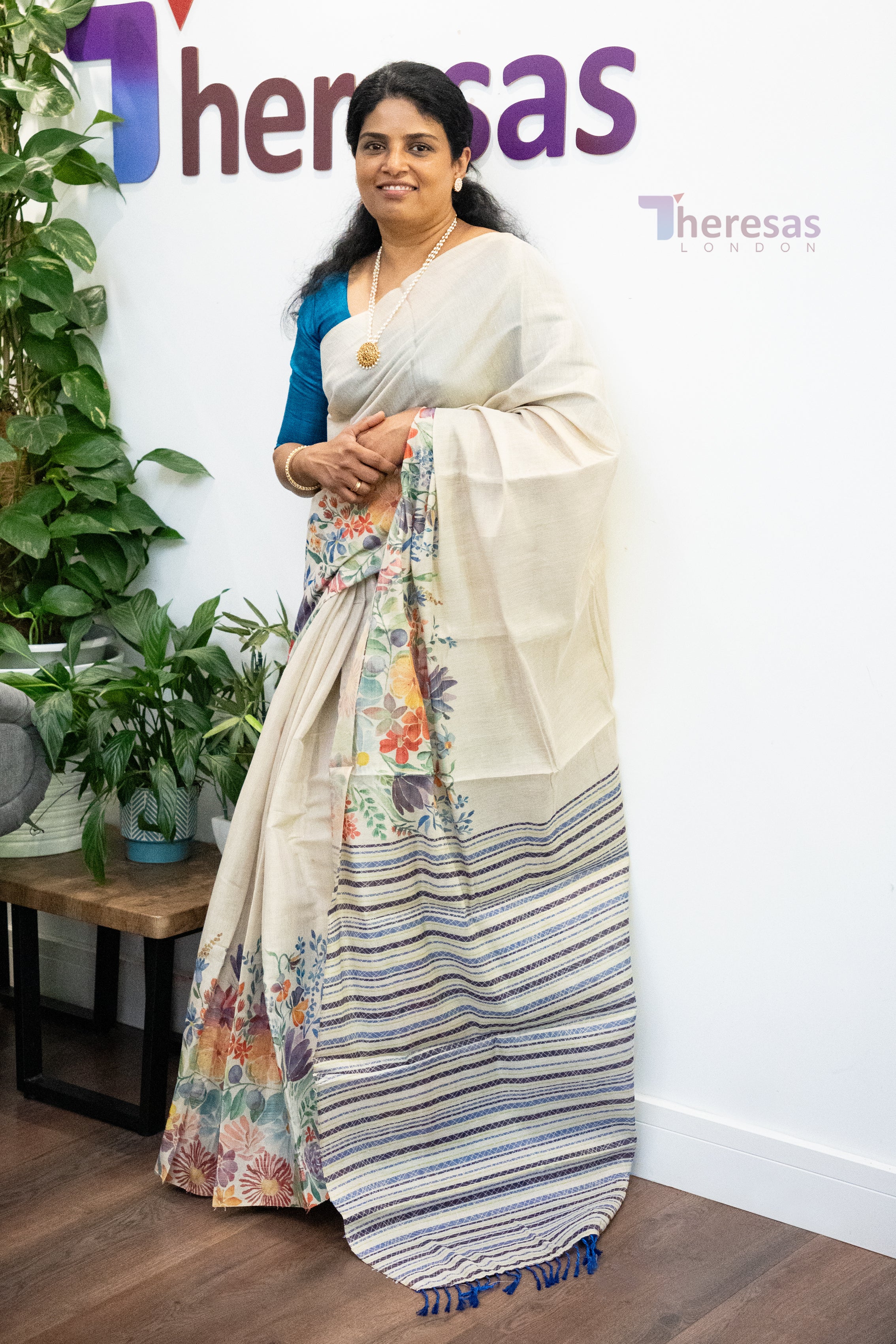 Saree (SAR-209)