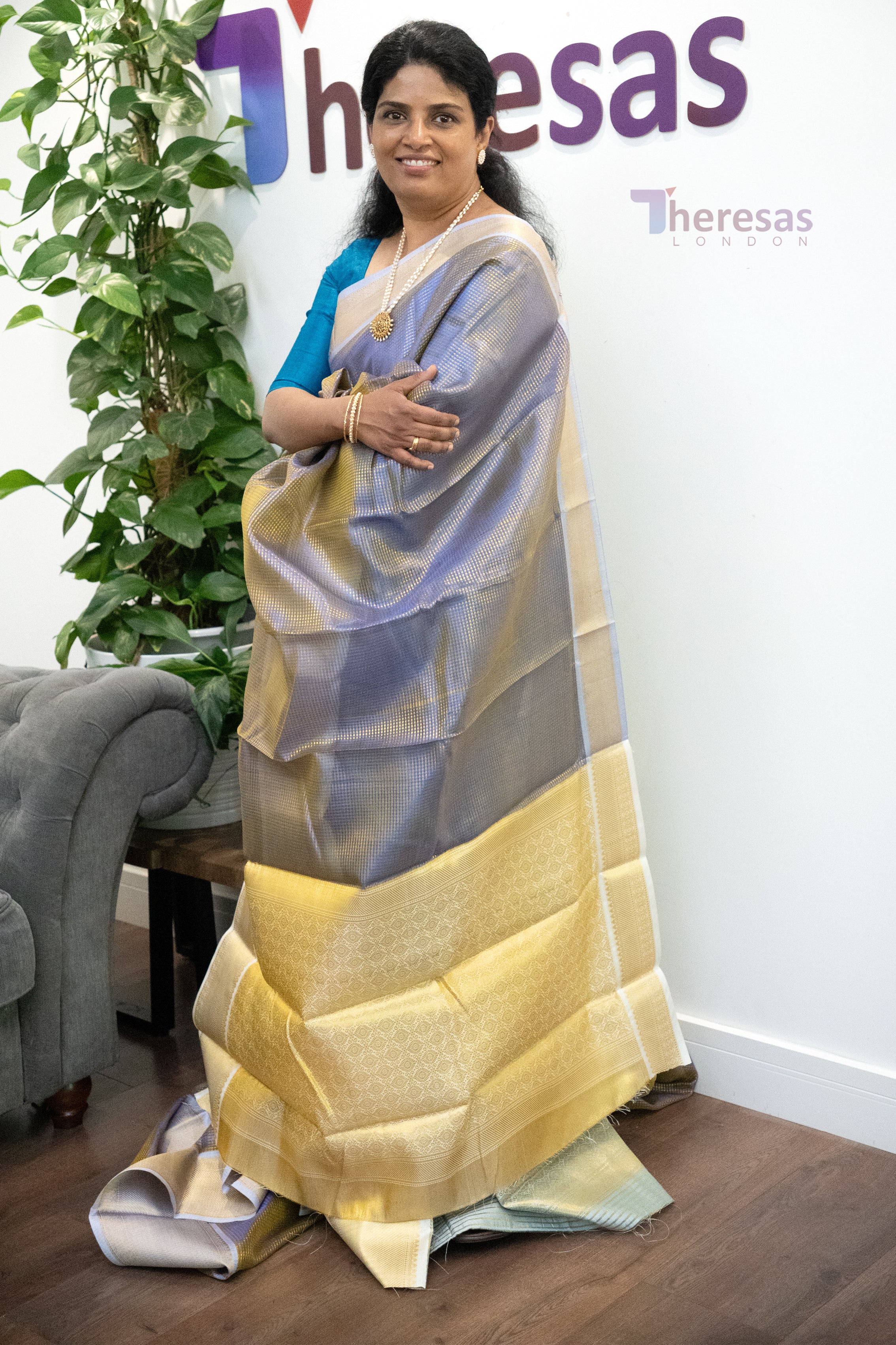 Saree (SAR-210)