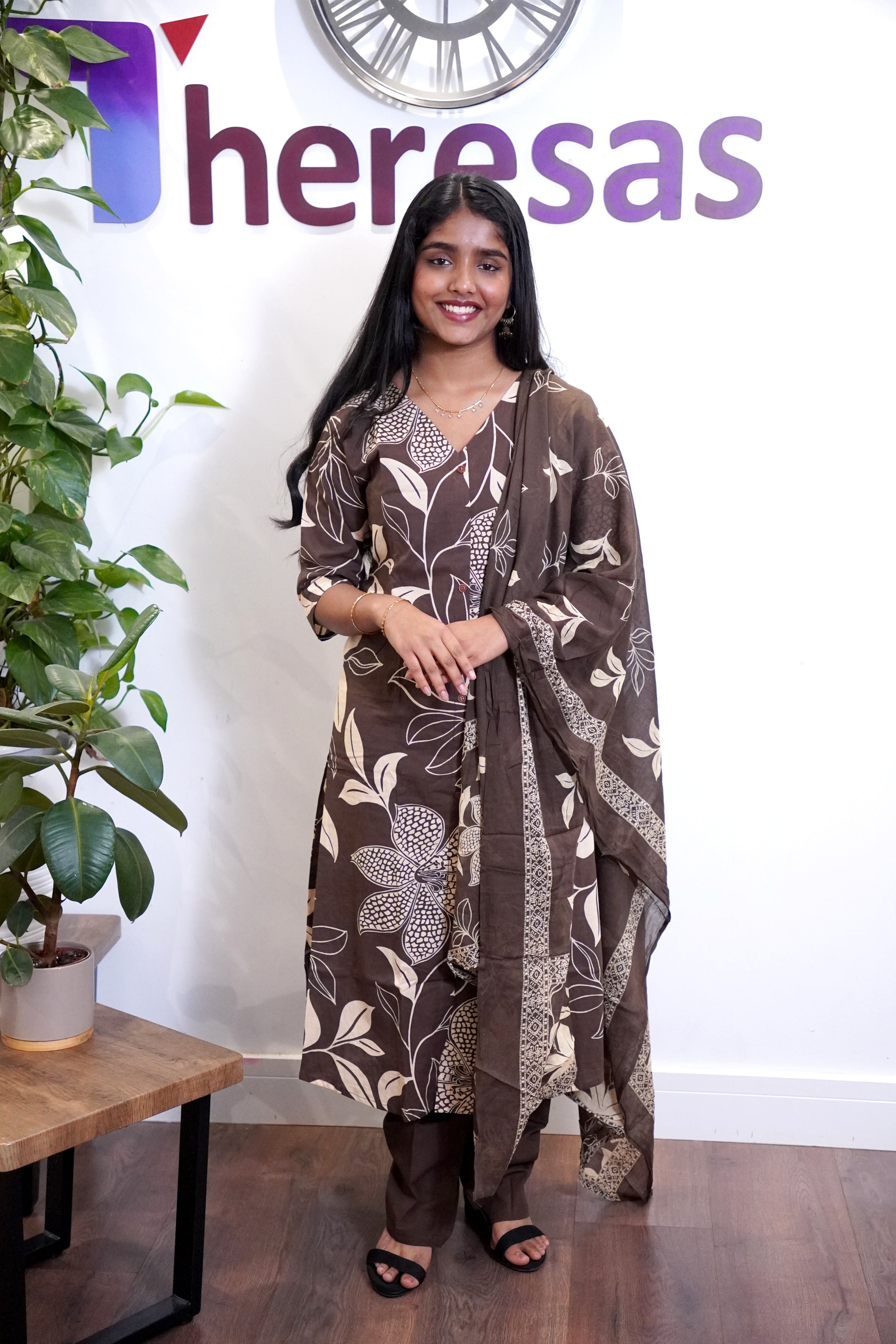 Churidar Set (CHR-111)