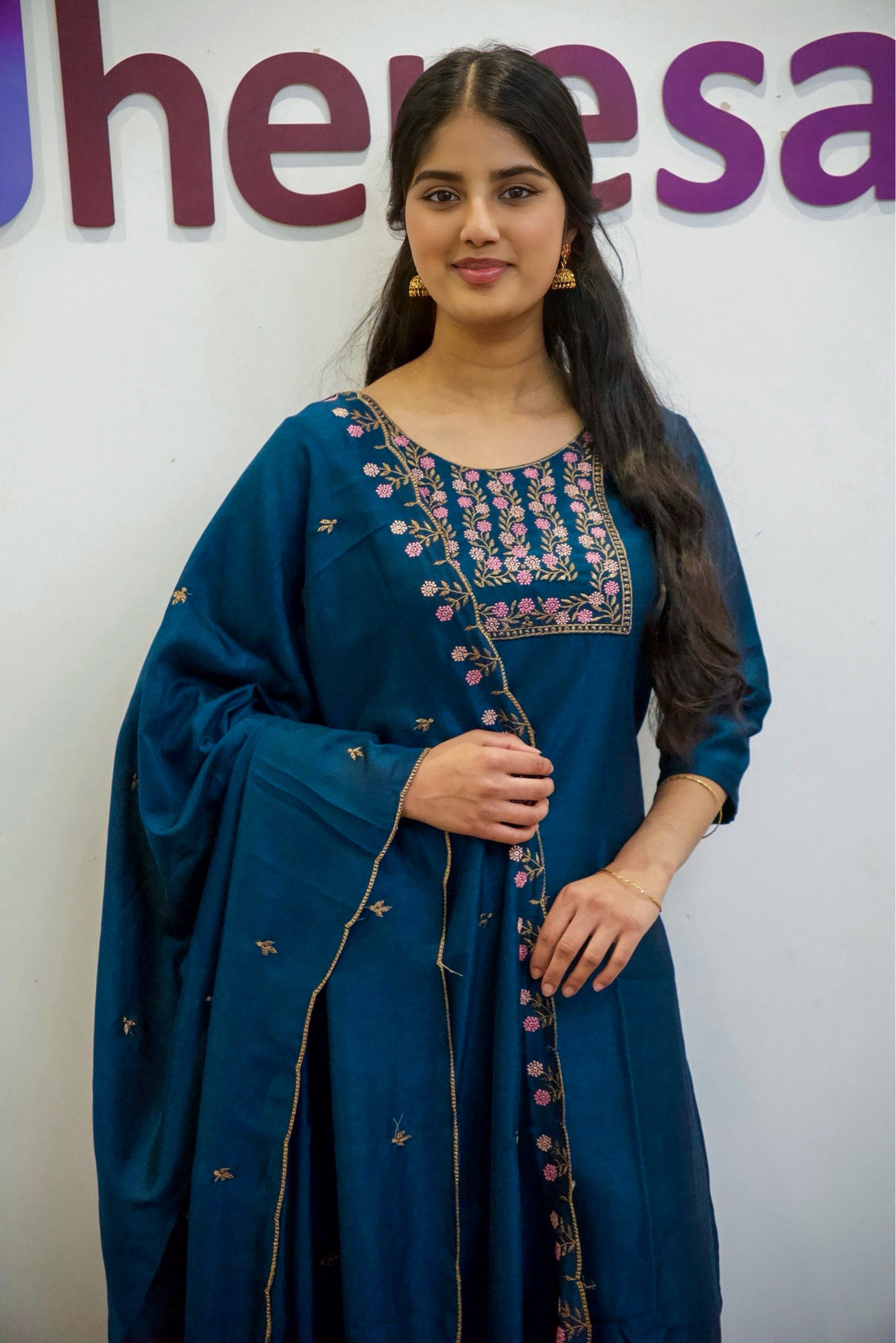 Churidar Set