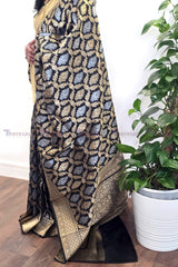 Saree (SAR-068)