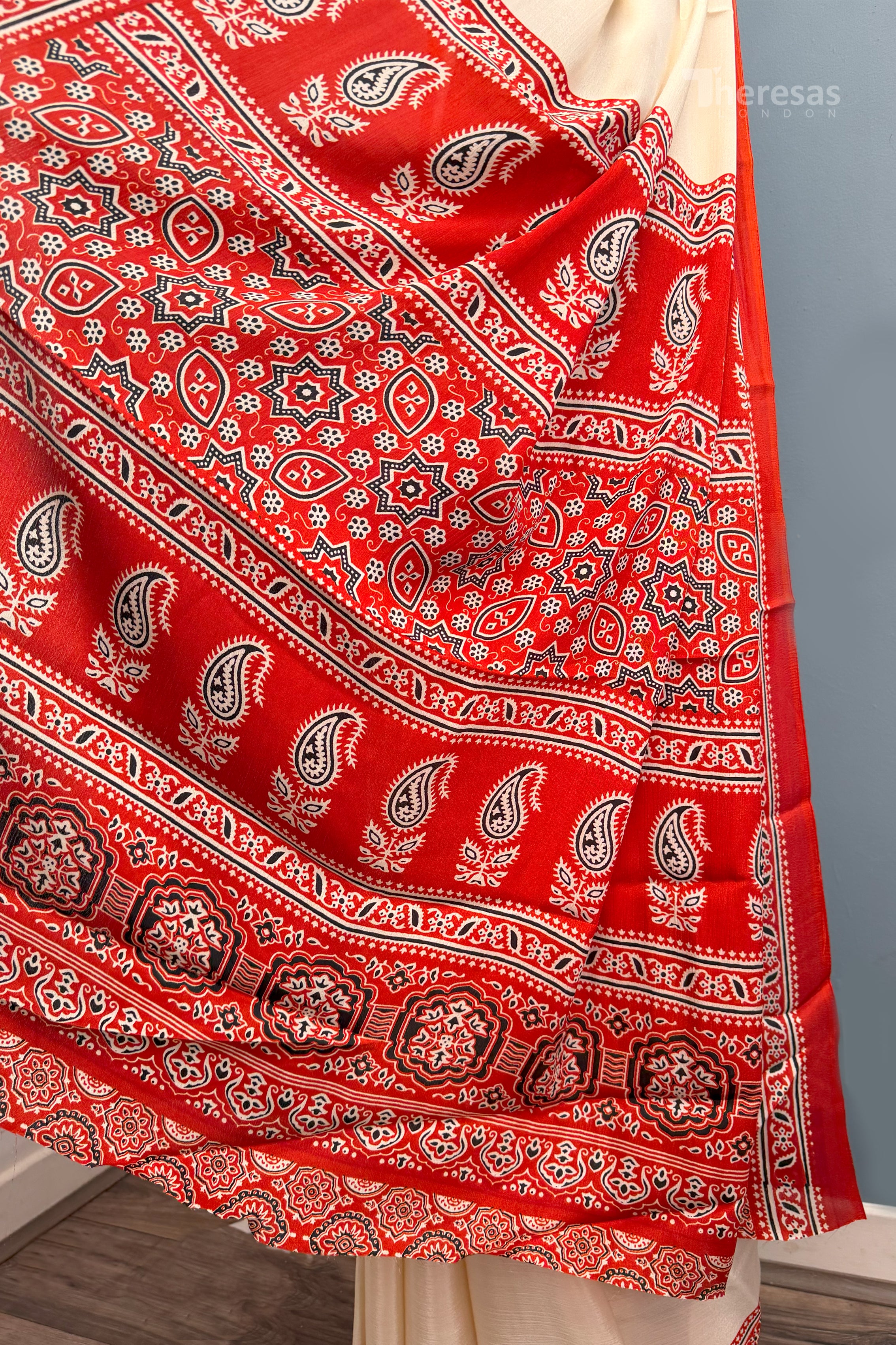Saree (SAR-457)