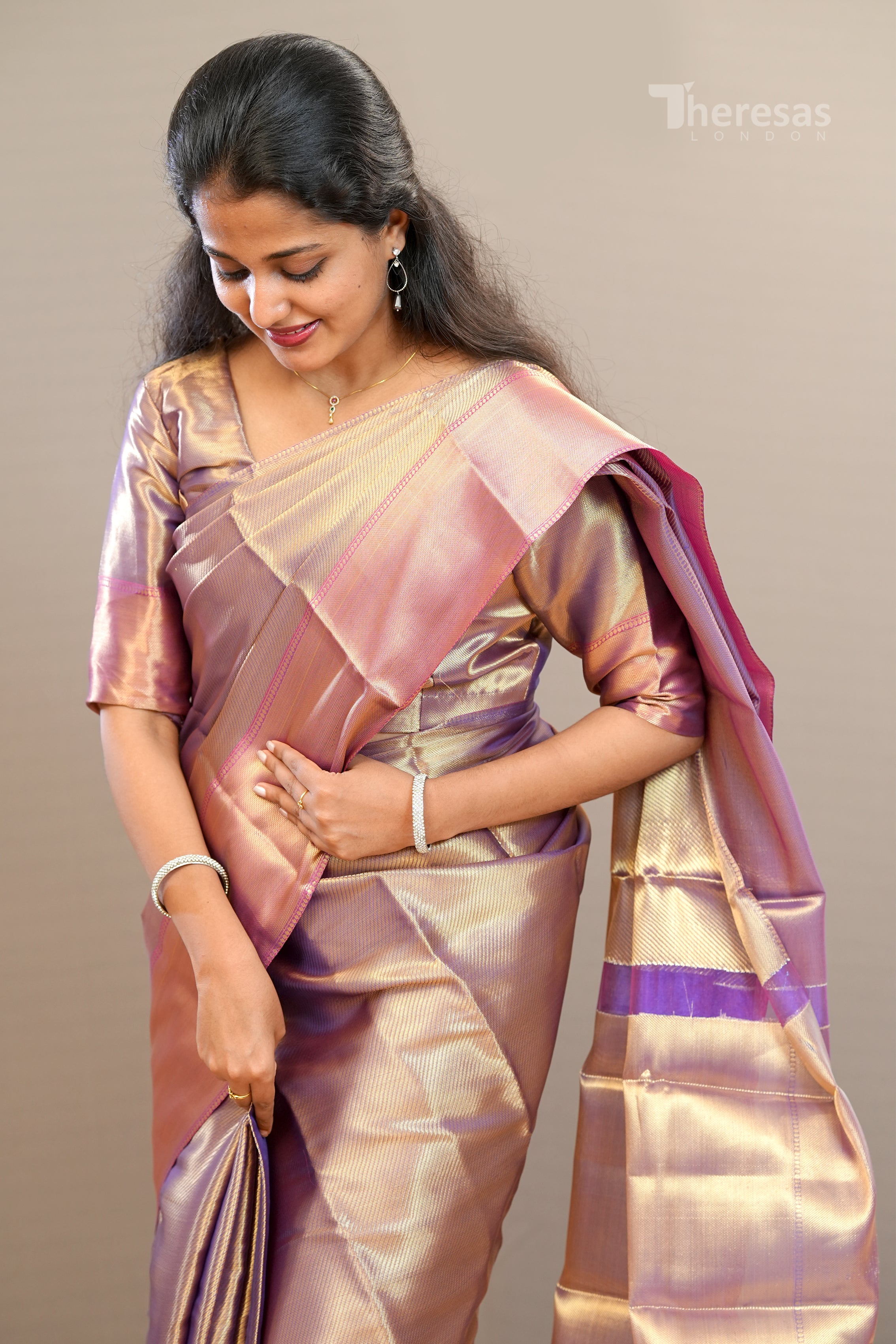 Saree (SAR-409)