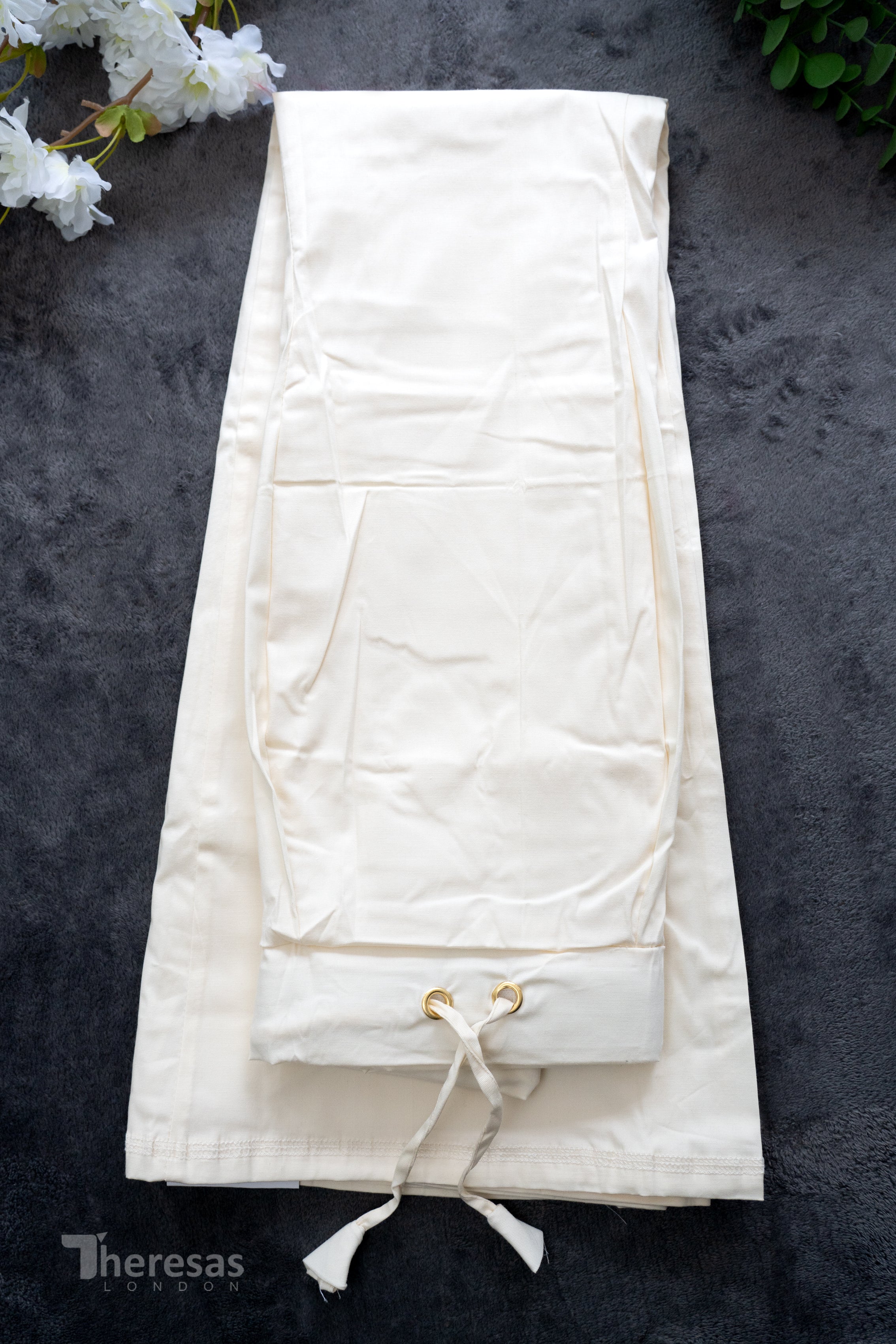 Under Skirt (URS-012)