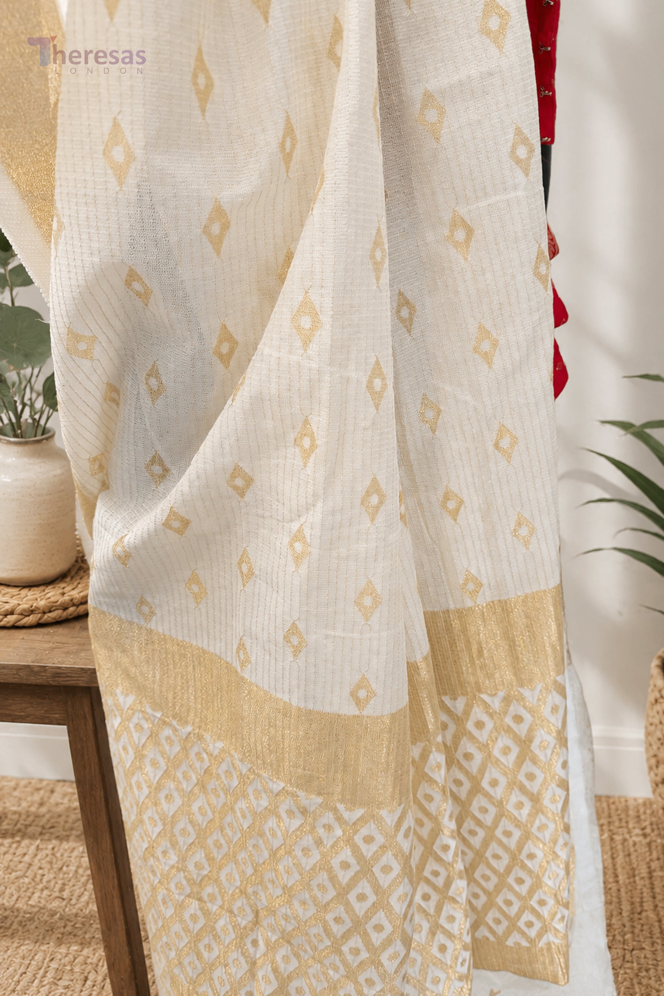 Saree (SAR-565)