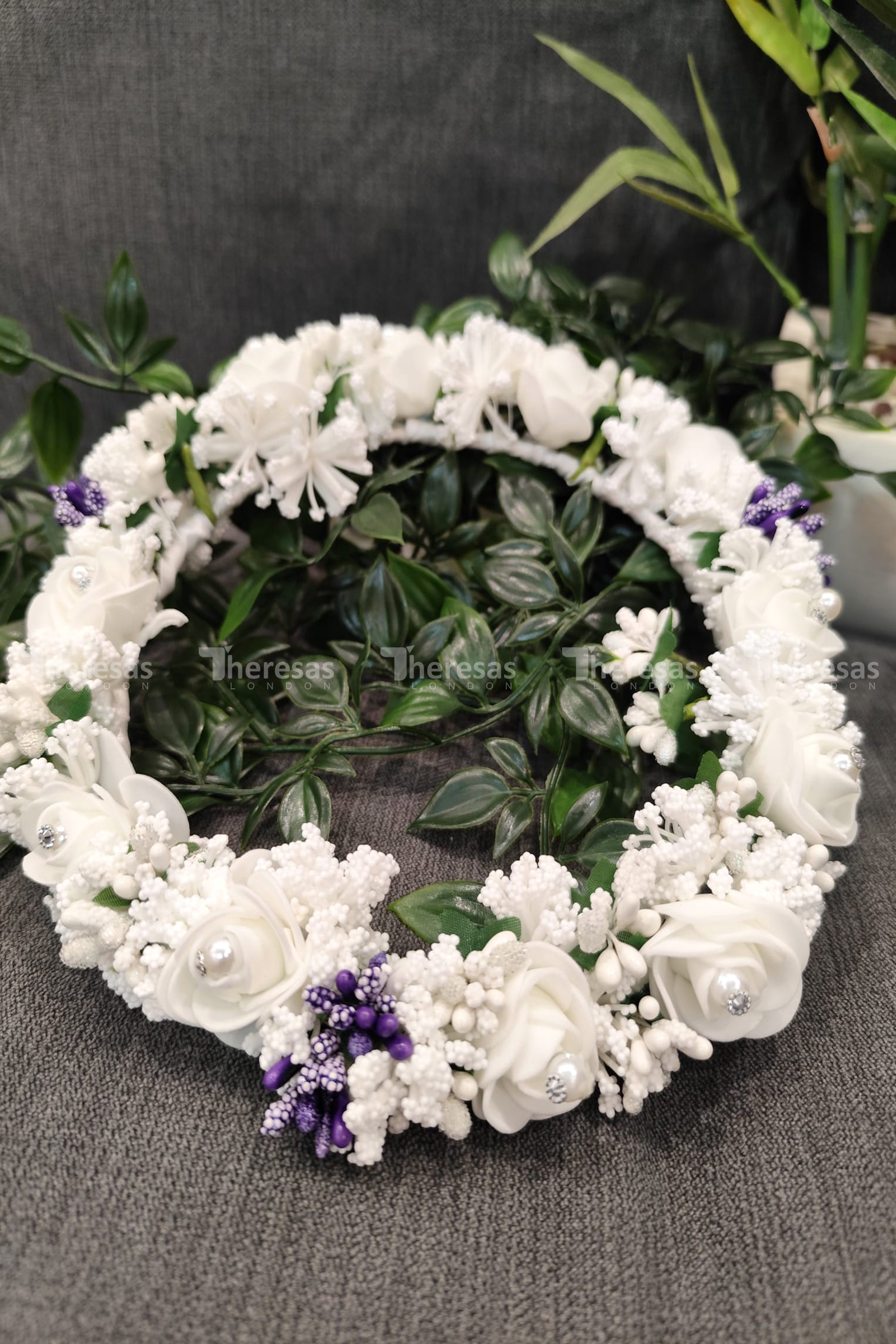 Holy Communion - Crown