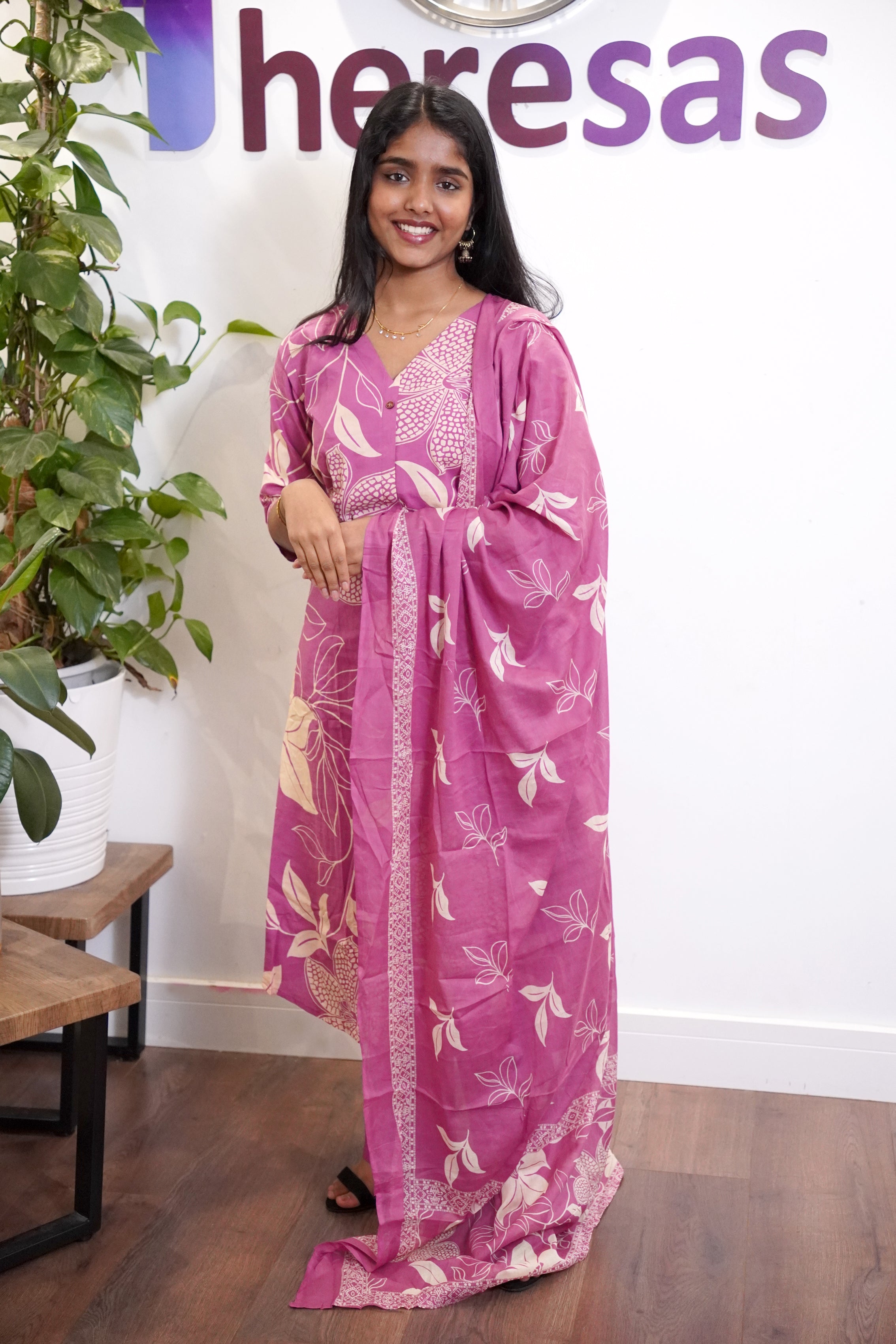 Churidar Set (CHR-111)