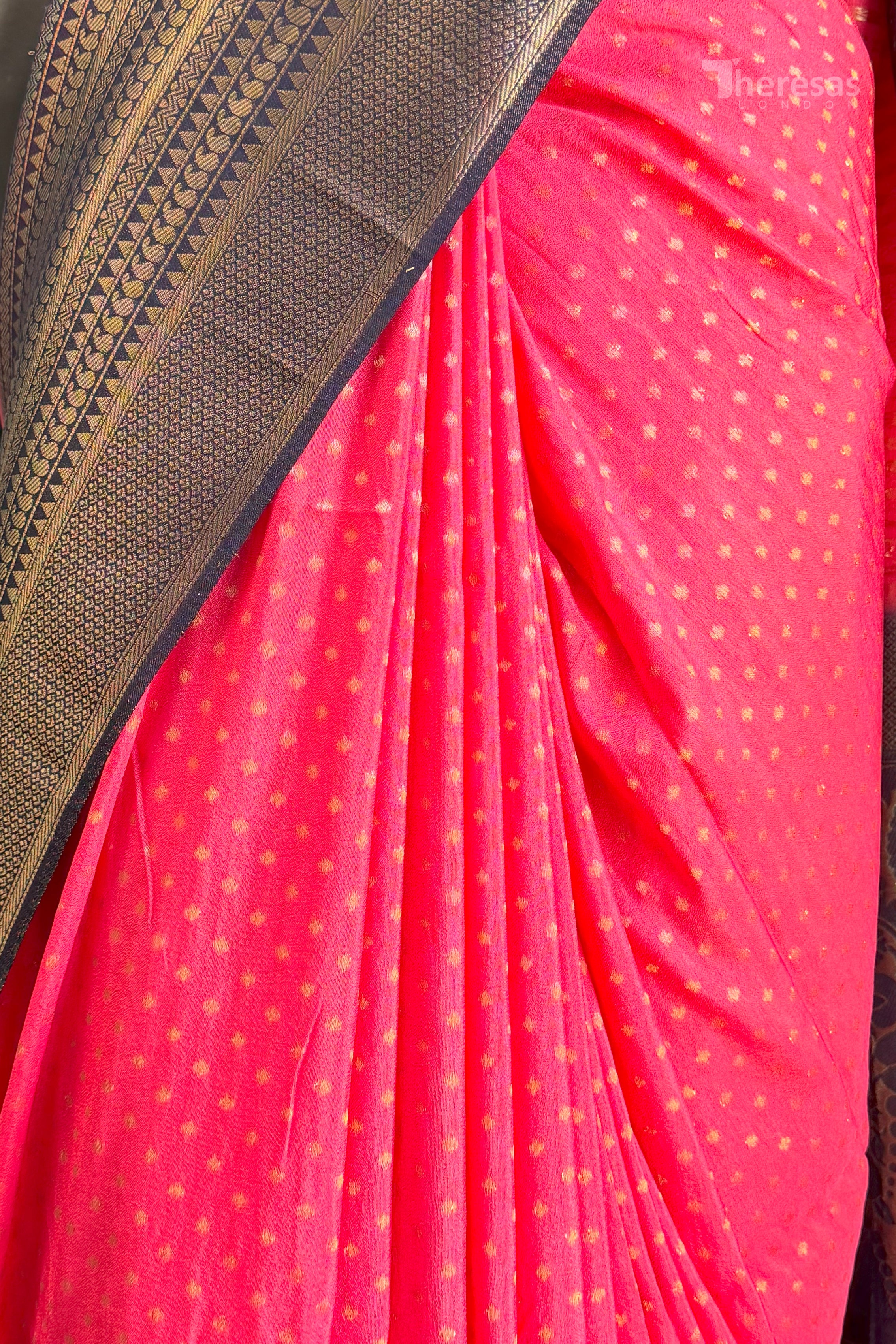 Saree (SAR-570)