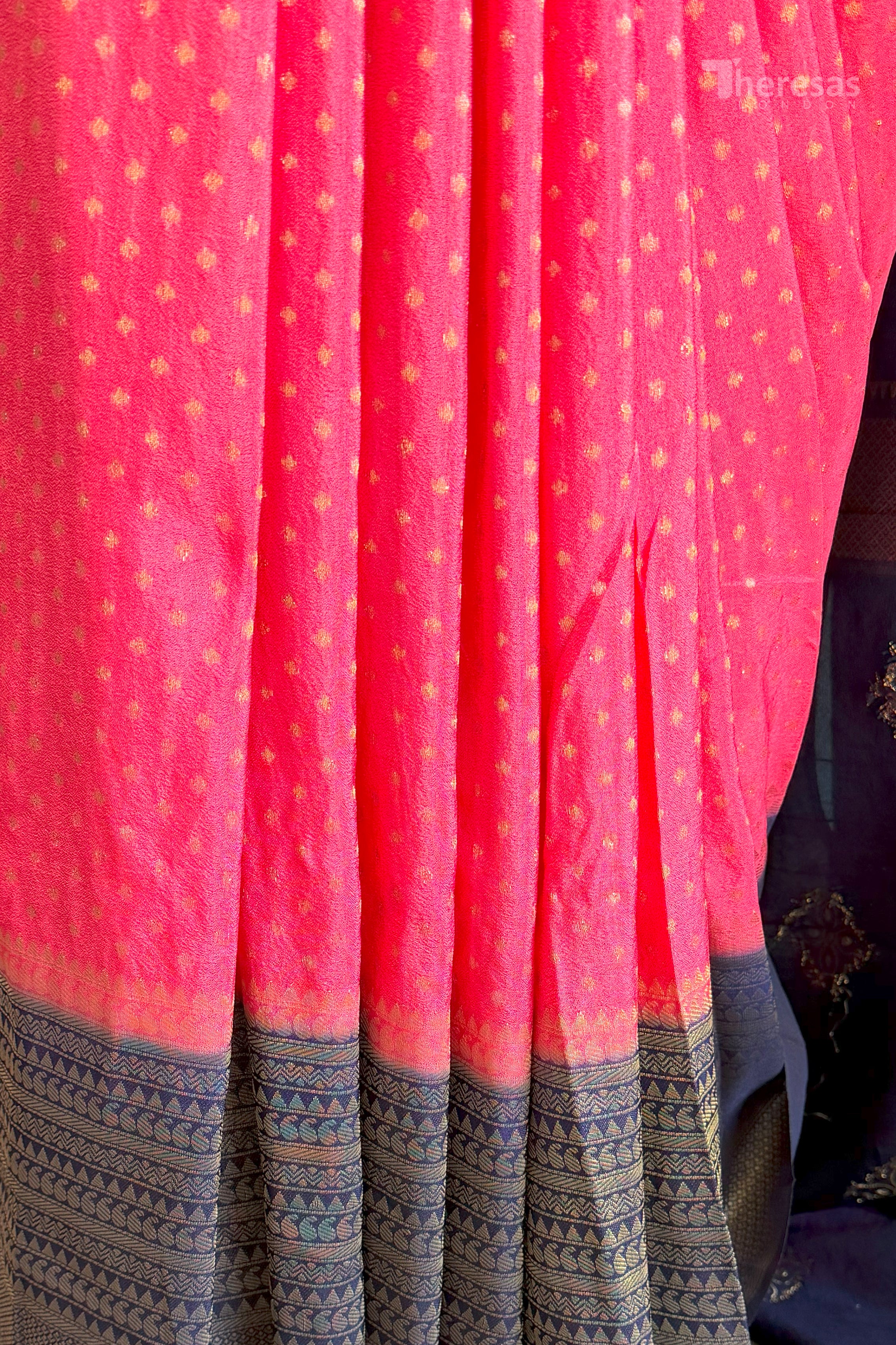 Saree (SAR-570)