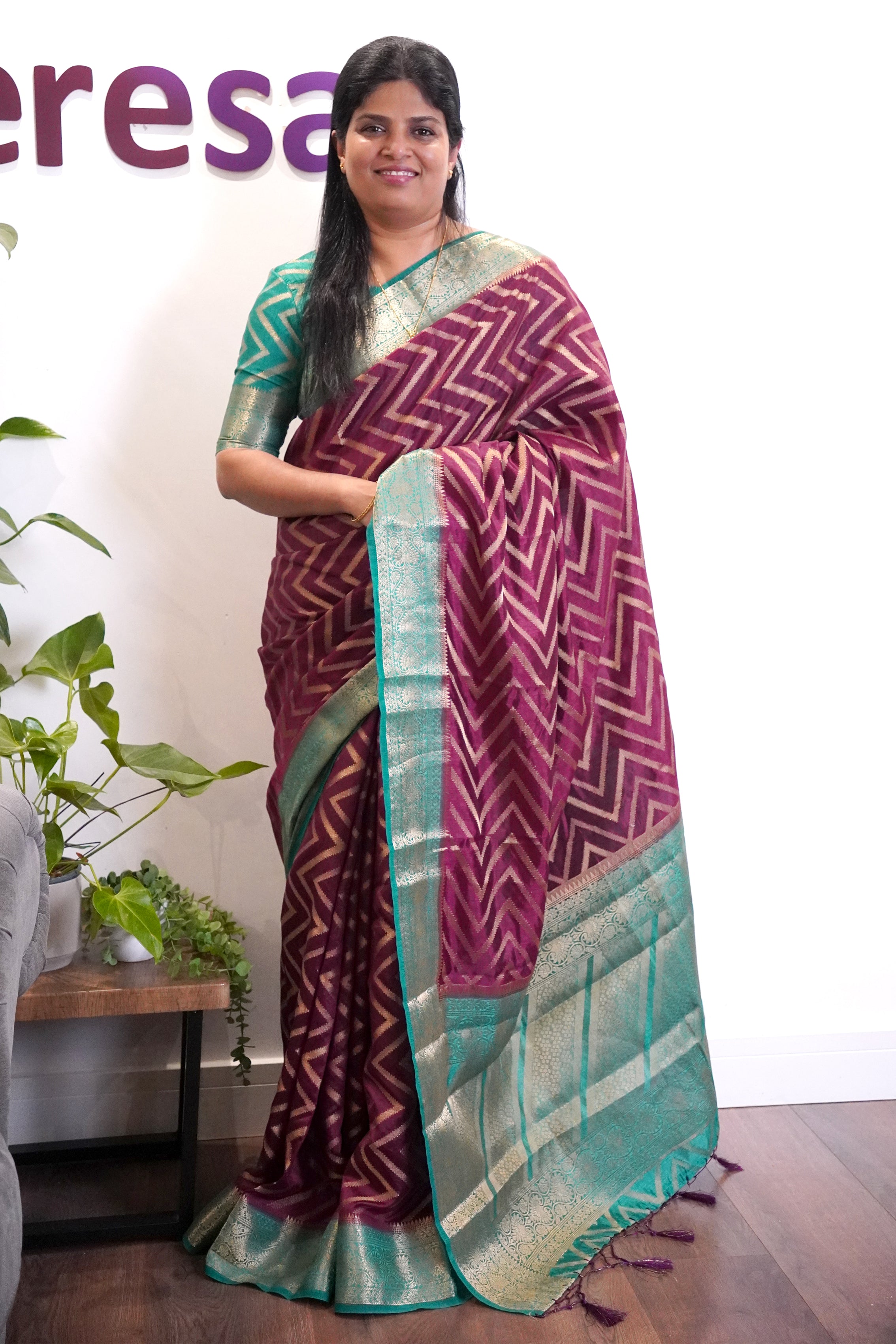 Saree with Blouse (SAR-377)