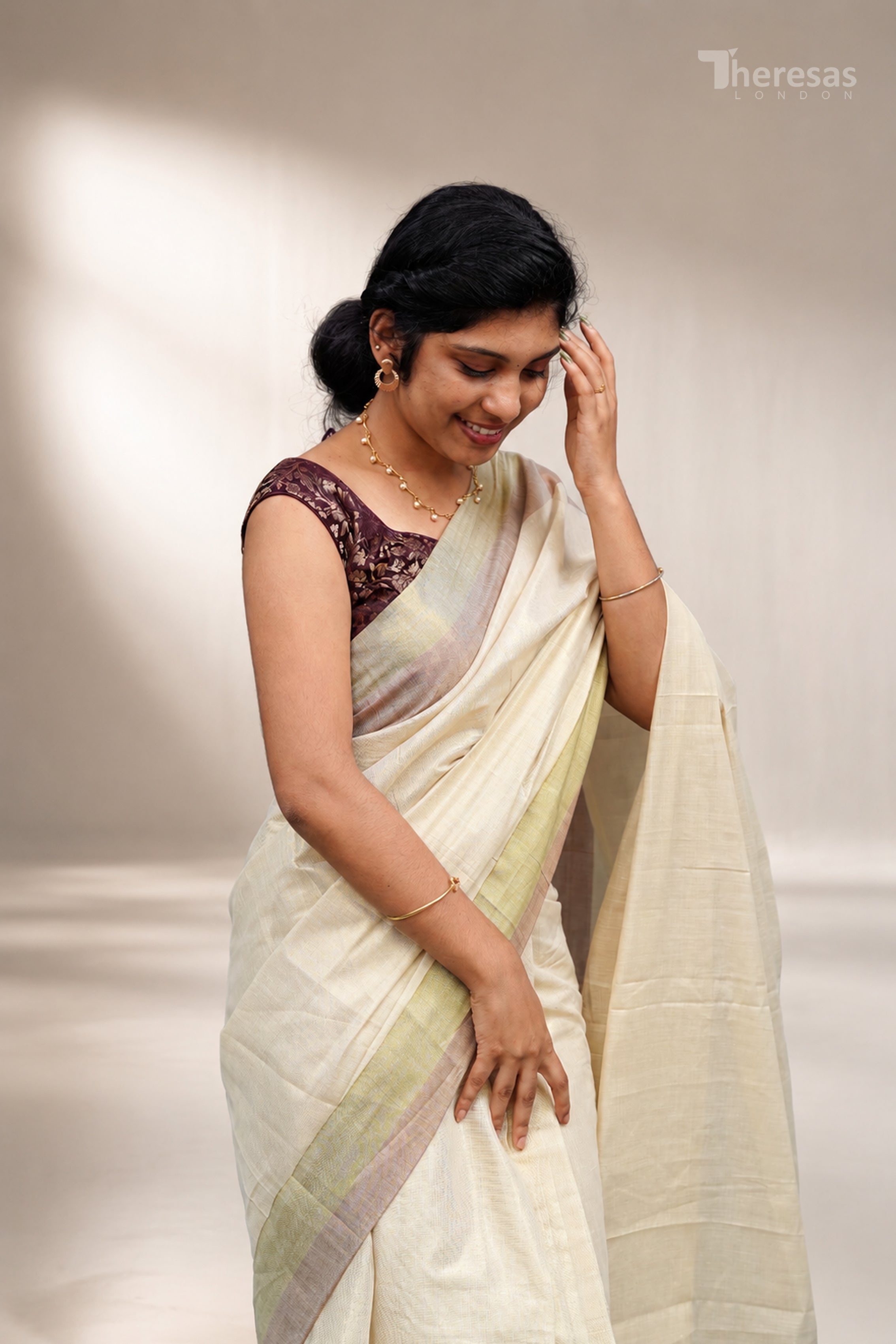 Saree (SAR-609)