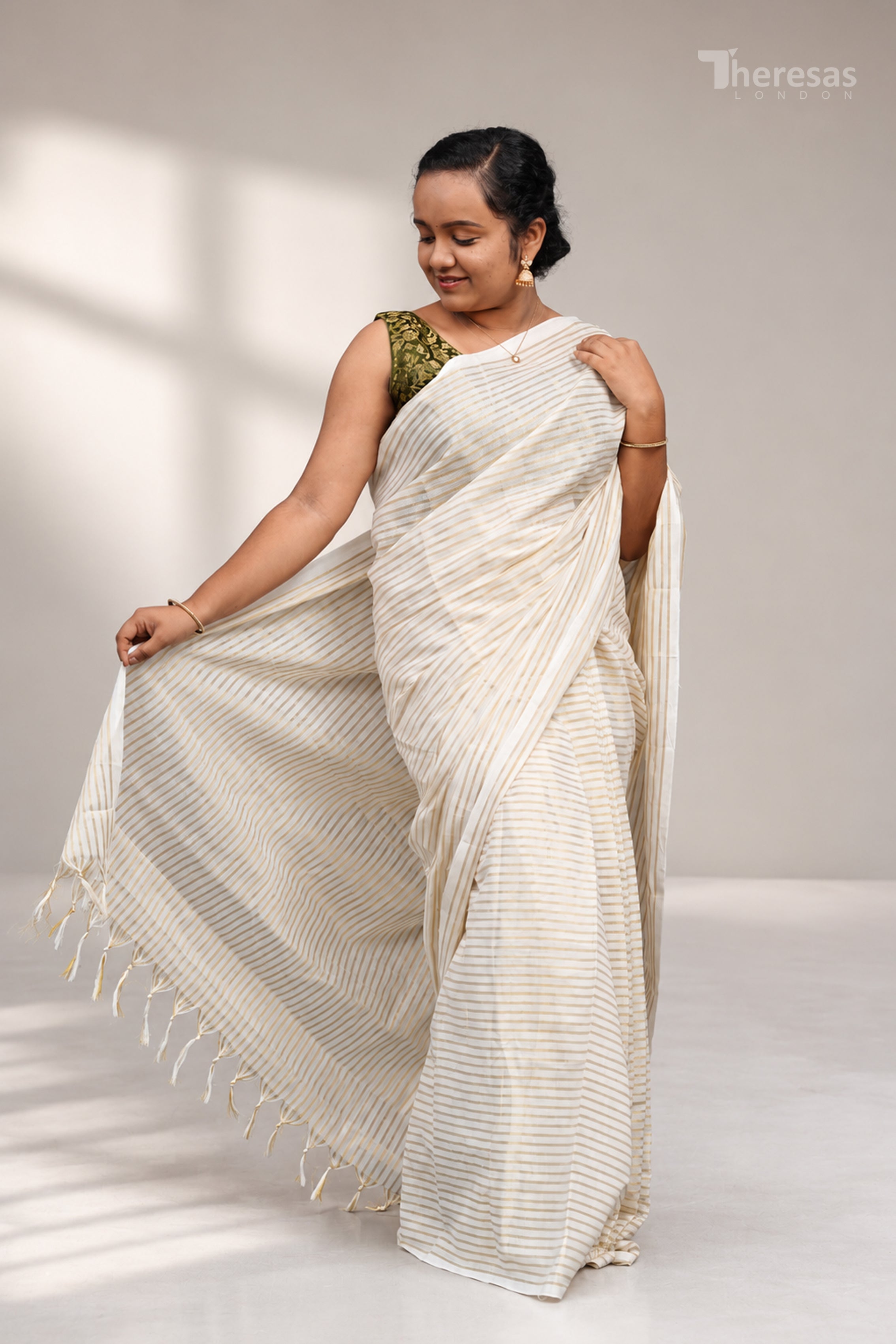 Saree (SAR-610)