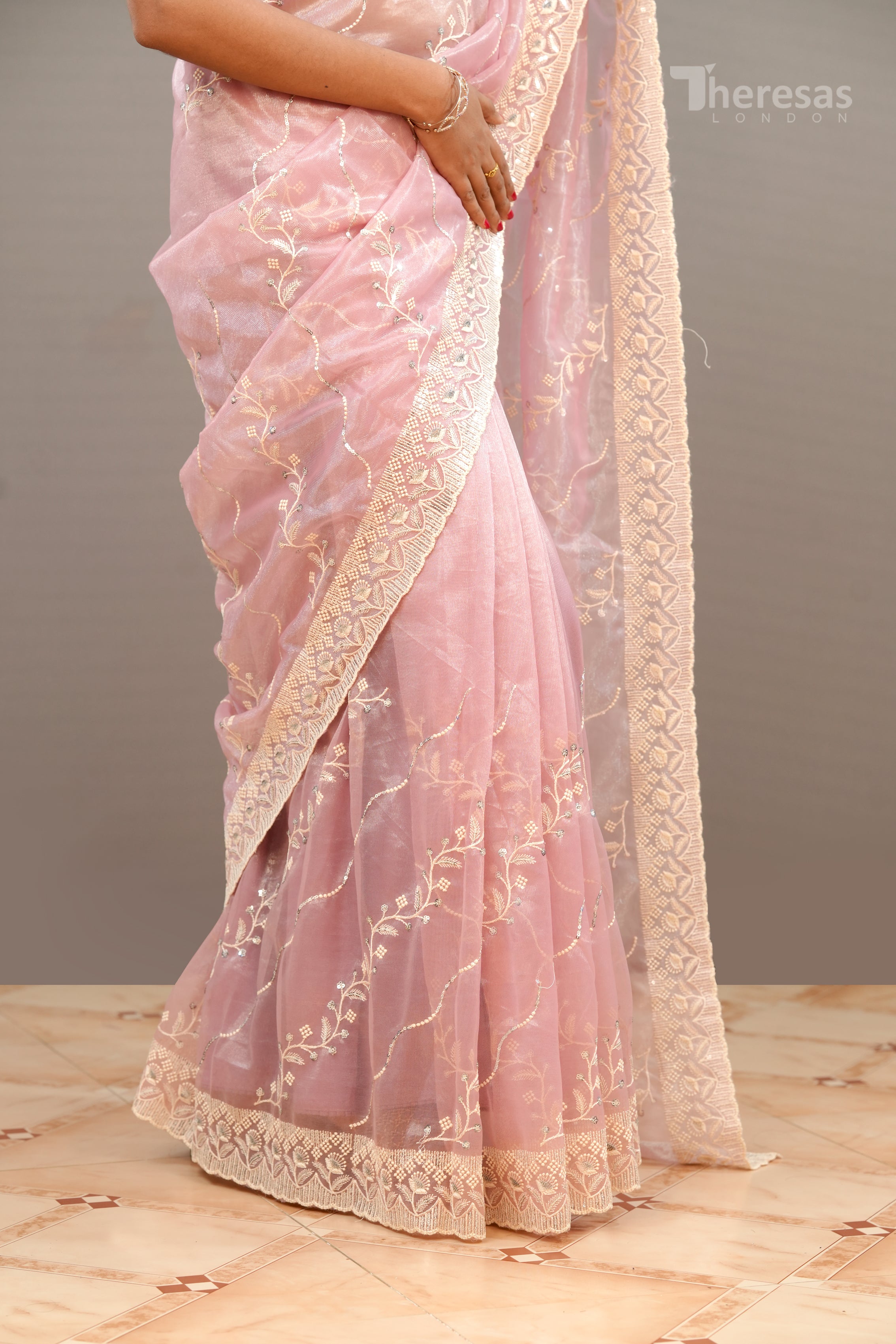 Saree (SAR-177)