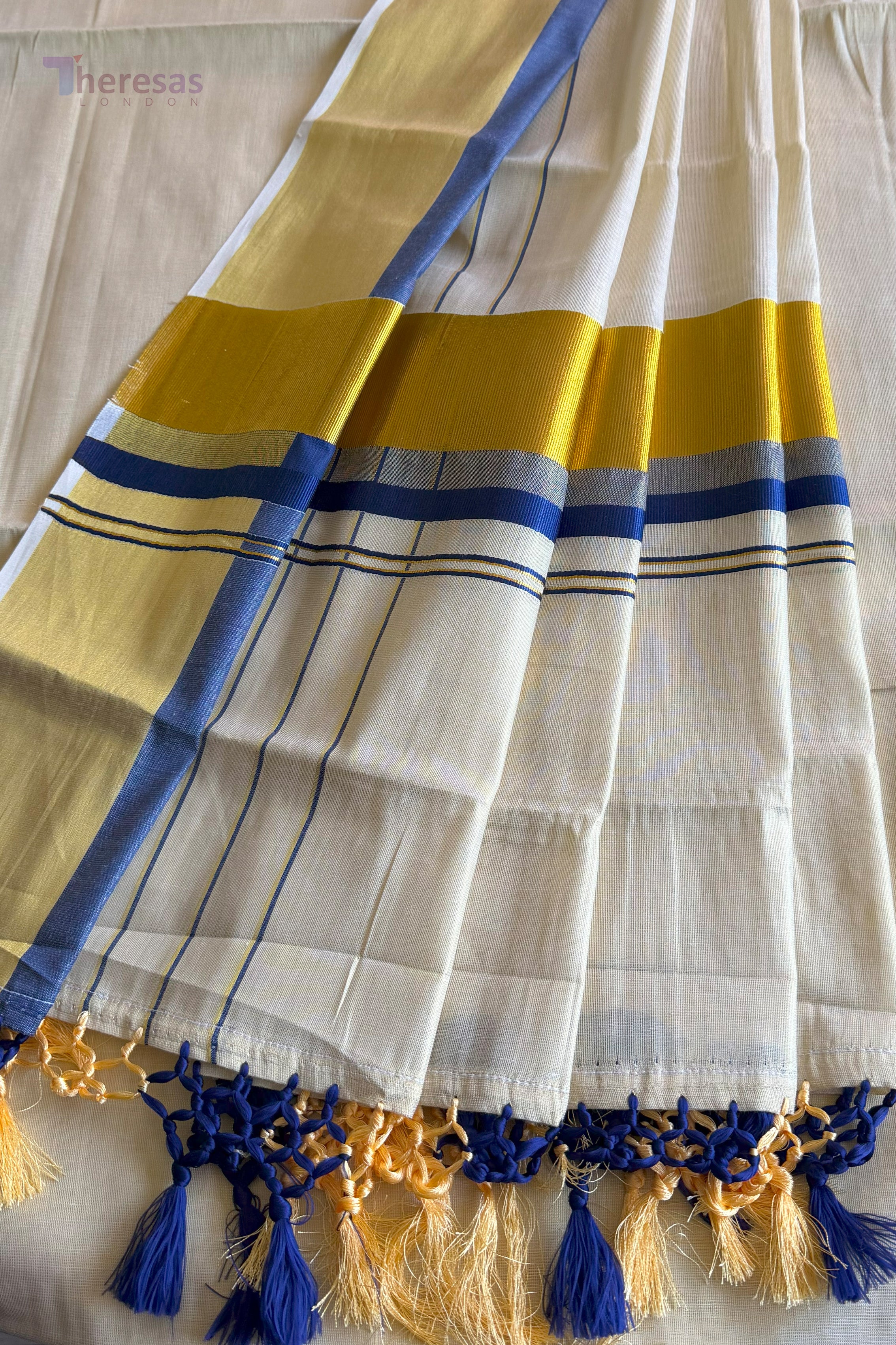 Saree (SAR-567)