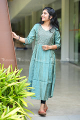 Kurti Top