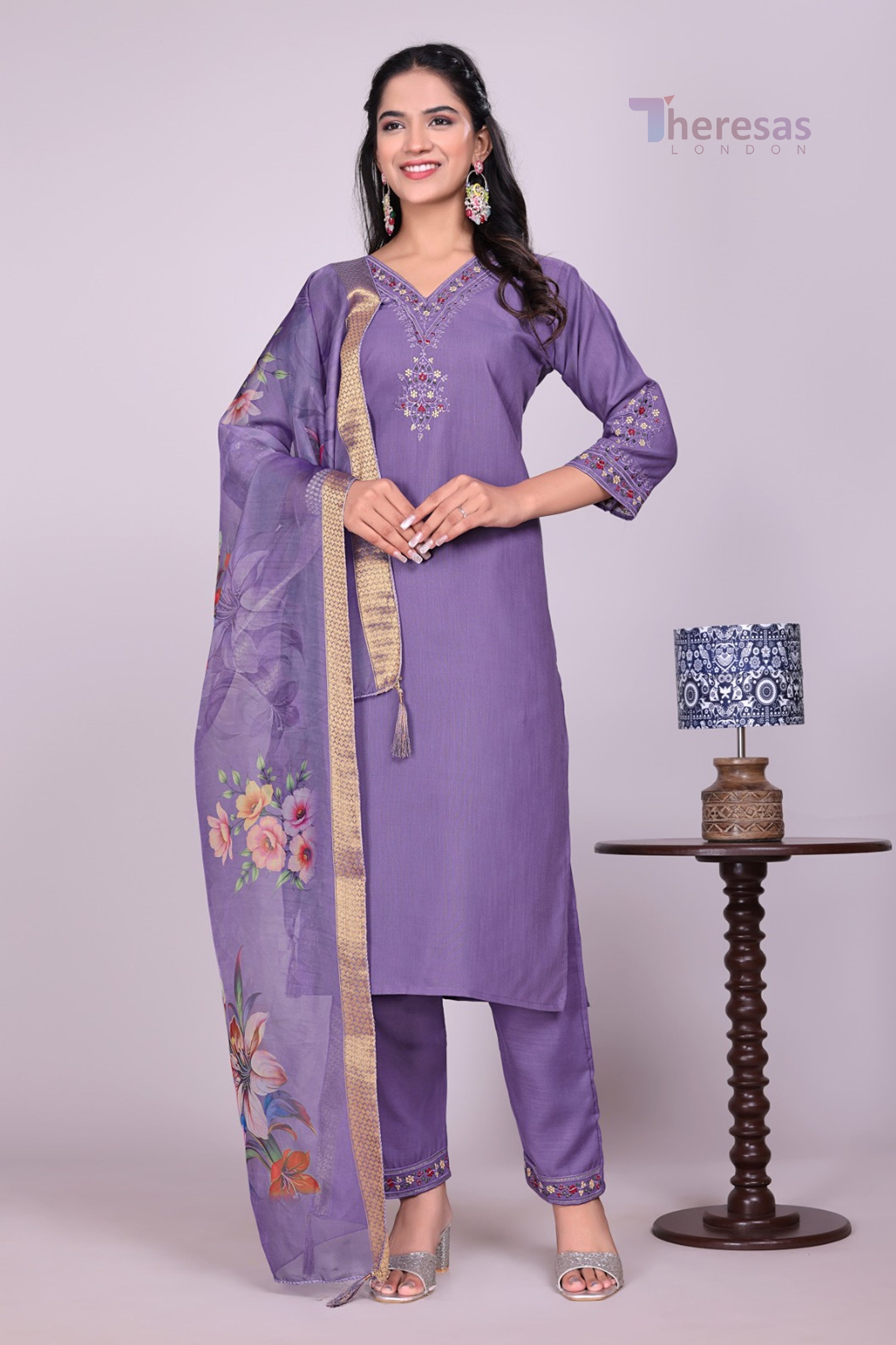 Churidar Set (CHR-095)