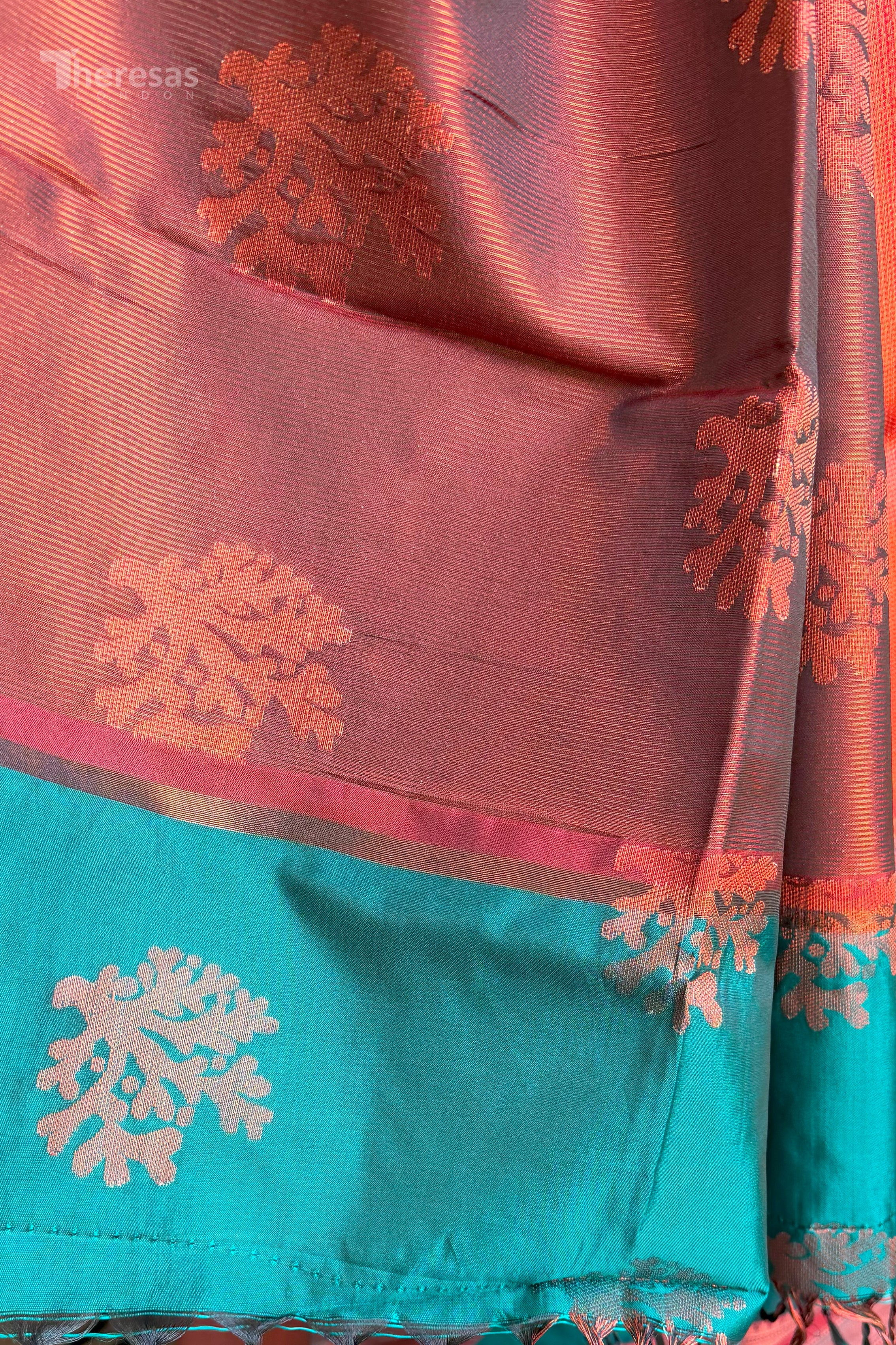 Saree (SAR-571)