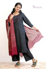Churidar Set (CHR-048)