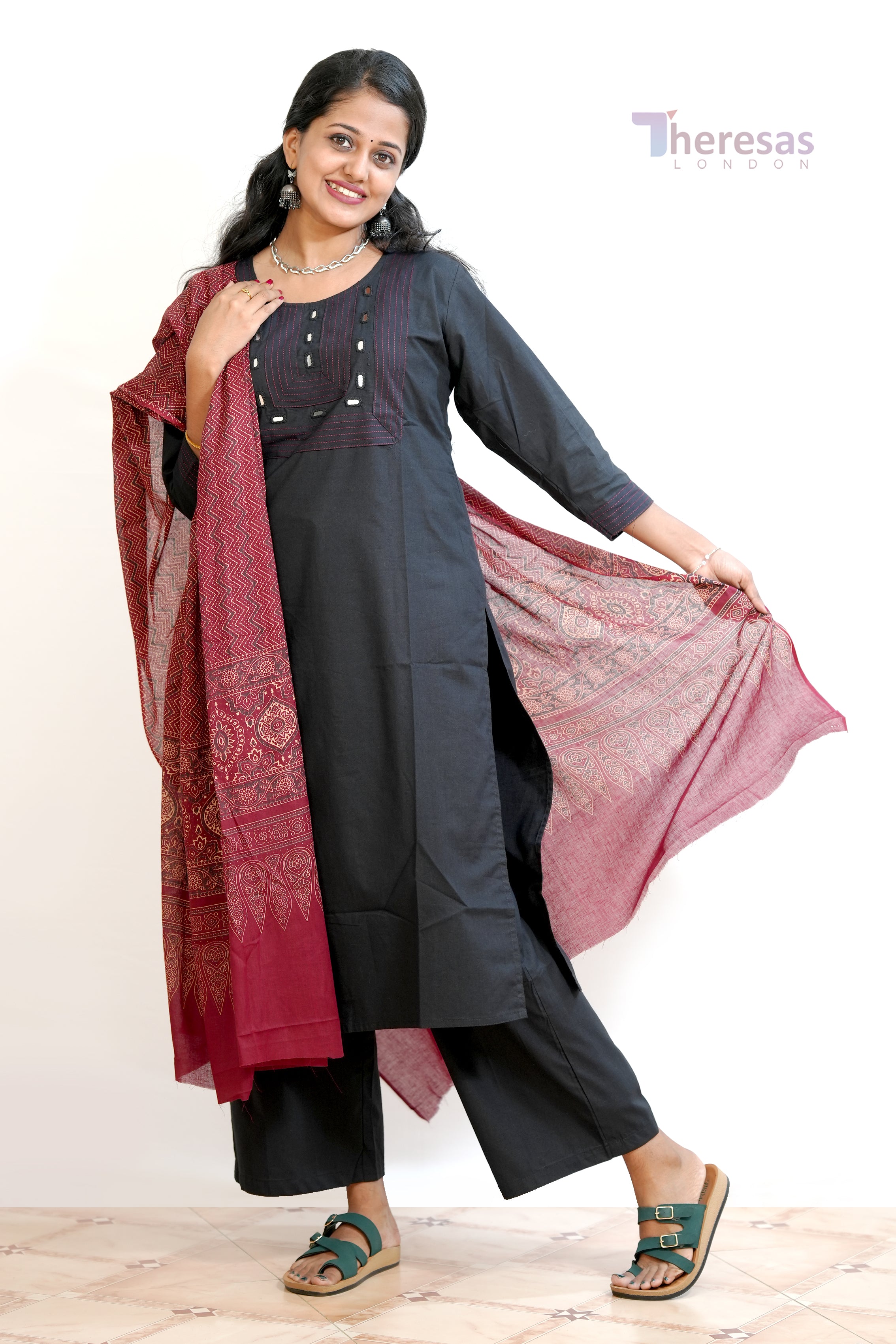 Churidar Set (CHR-048)