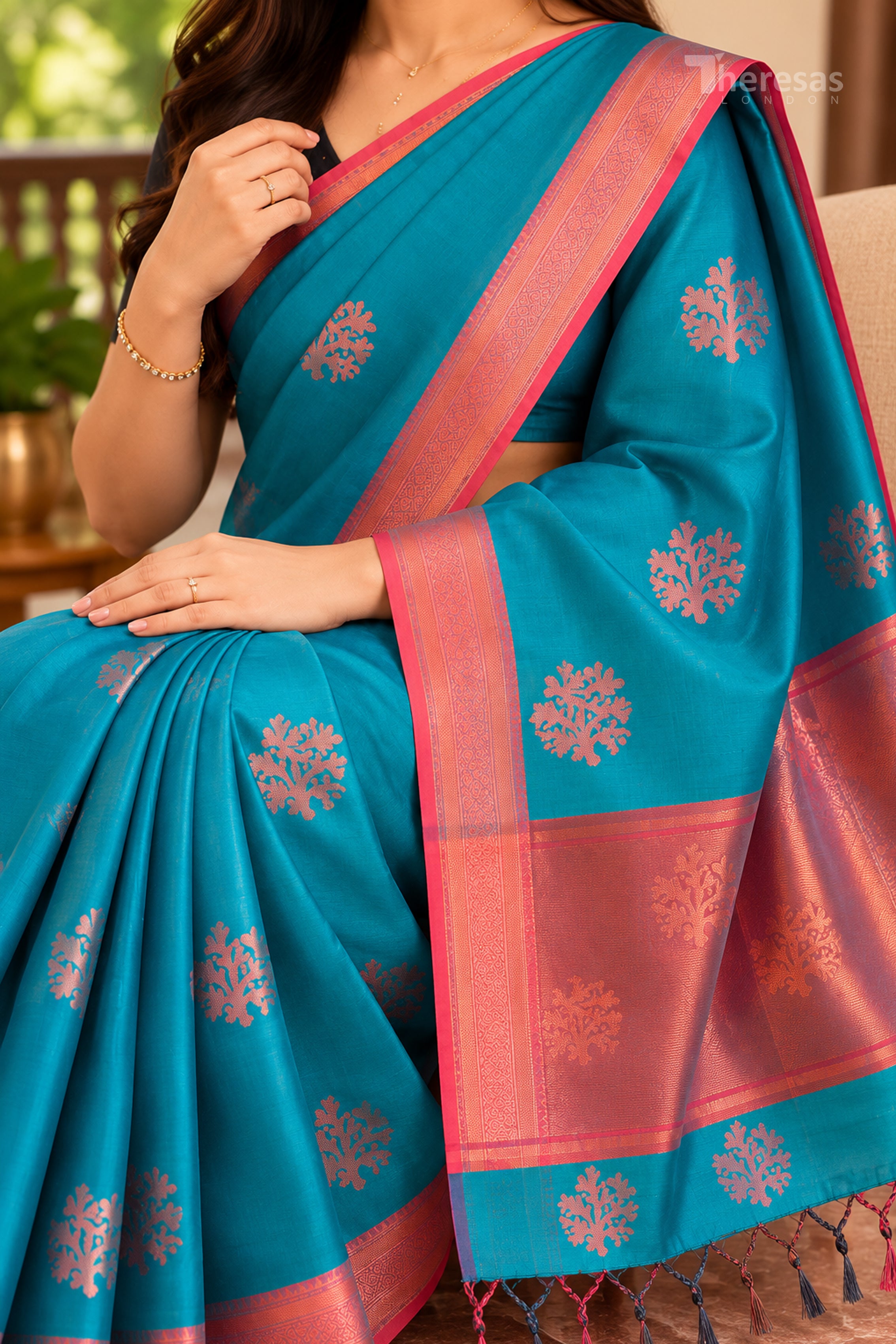 Saree (SAR-571)