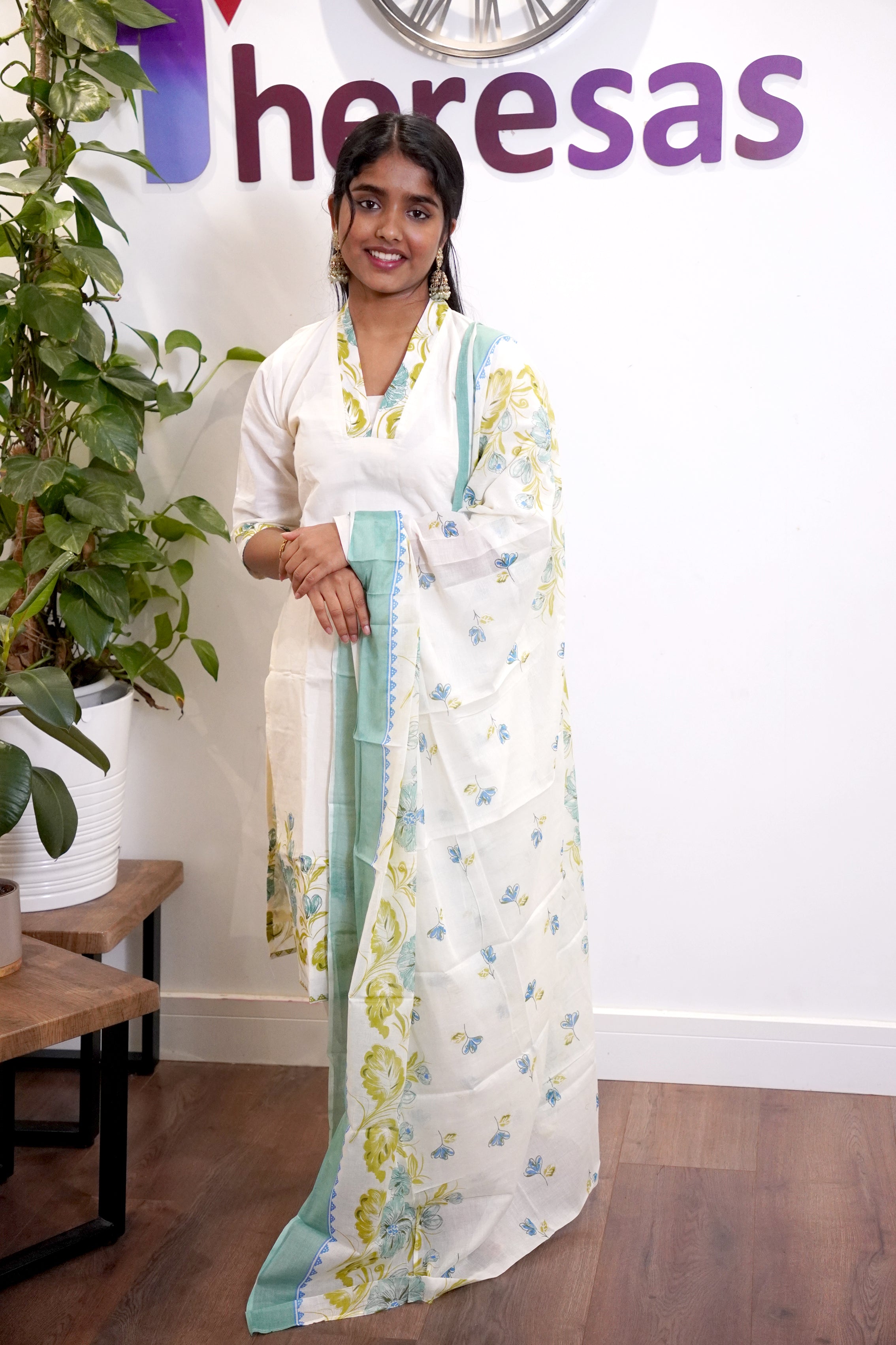 Churidar Set (CHR-112)