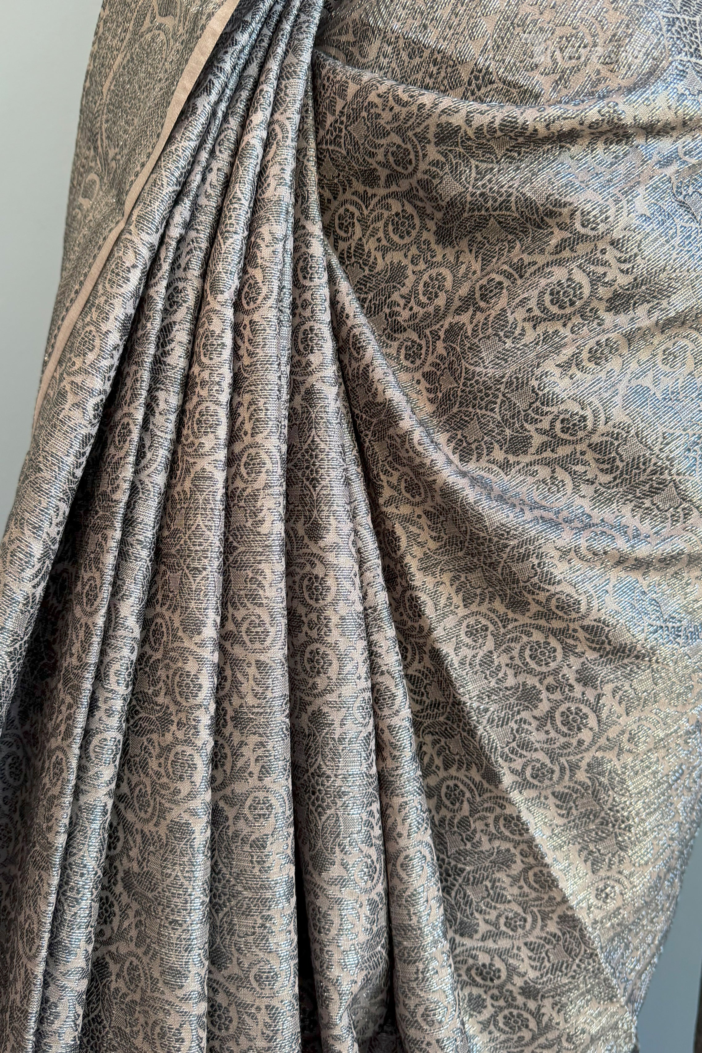 Saree with Stitched Blouse (SAR-510)