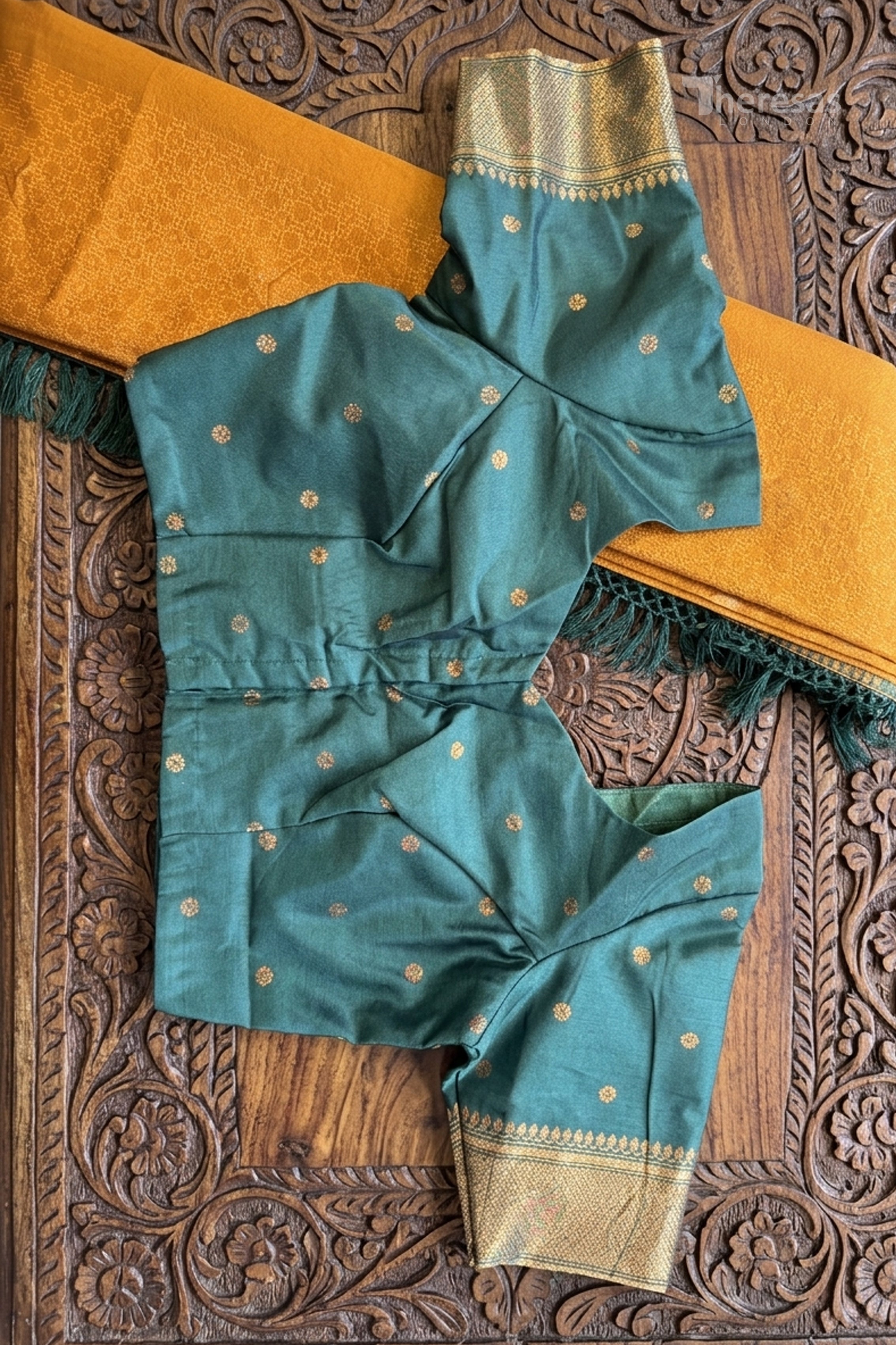Saree (SAR-494)