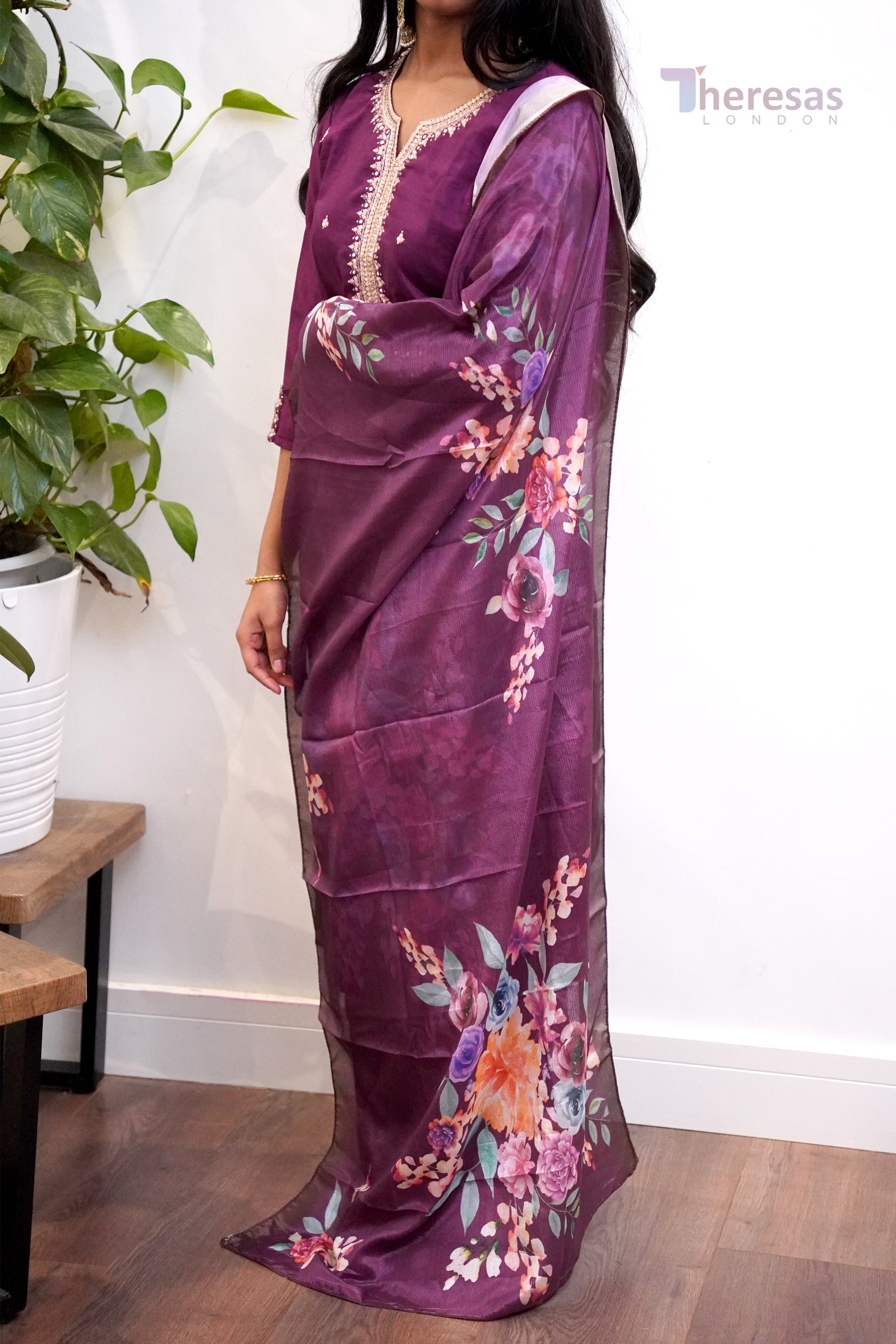 Churidar Set (CHR-082)