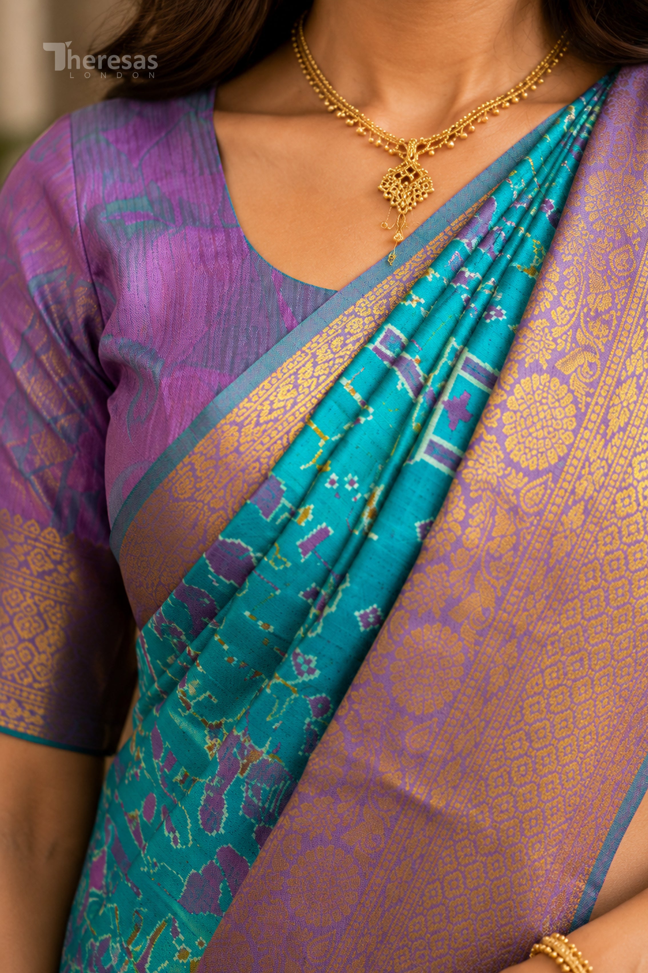 Saree with Stitched Blouse (SAR-512)
