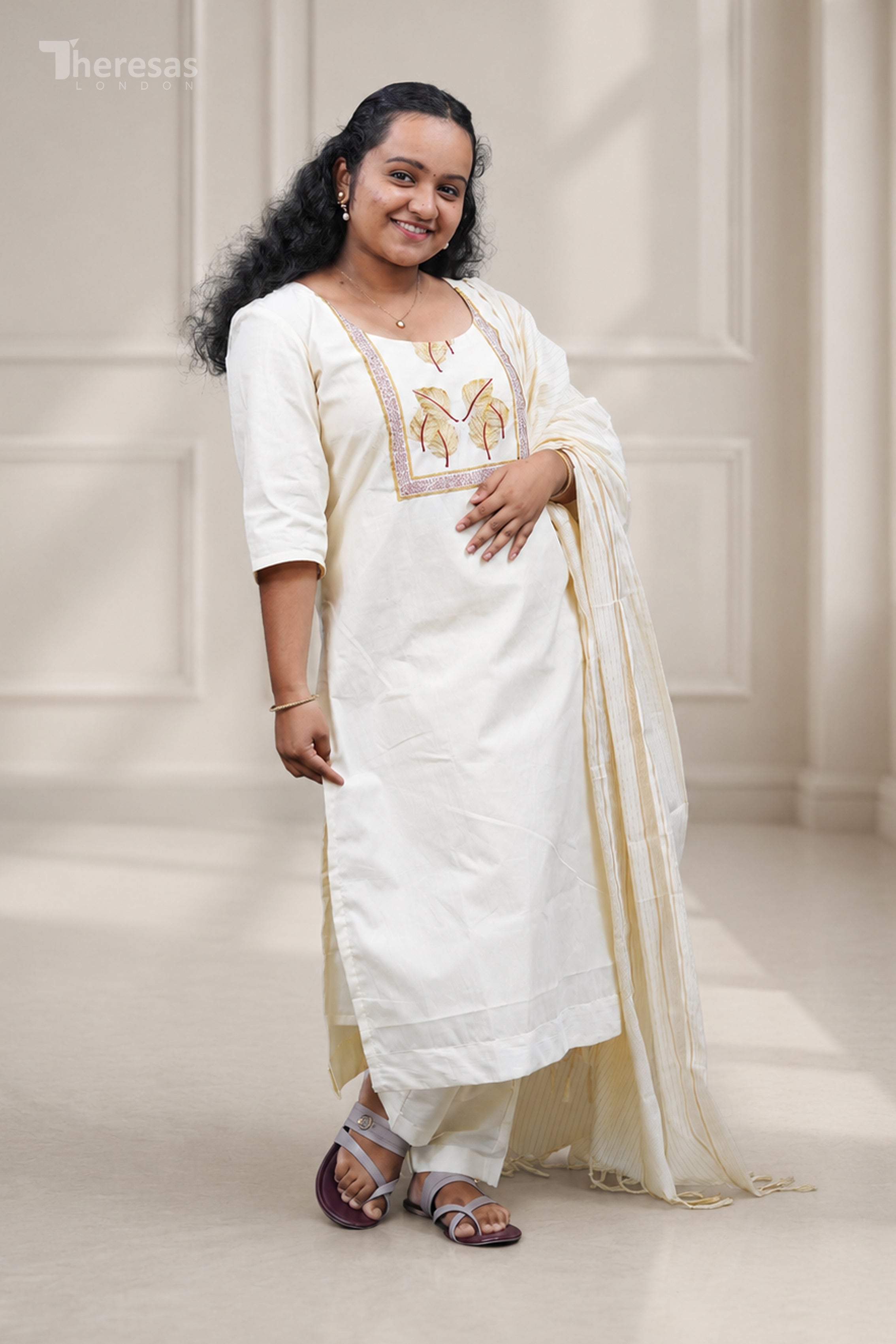 Churidar Set (CHR-204)
