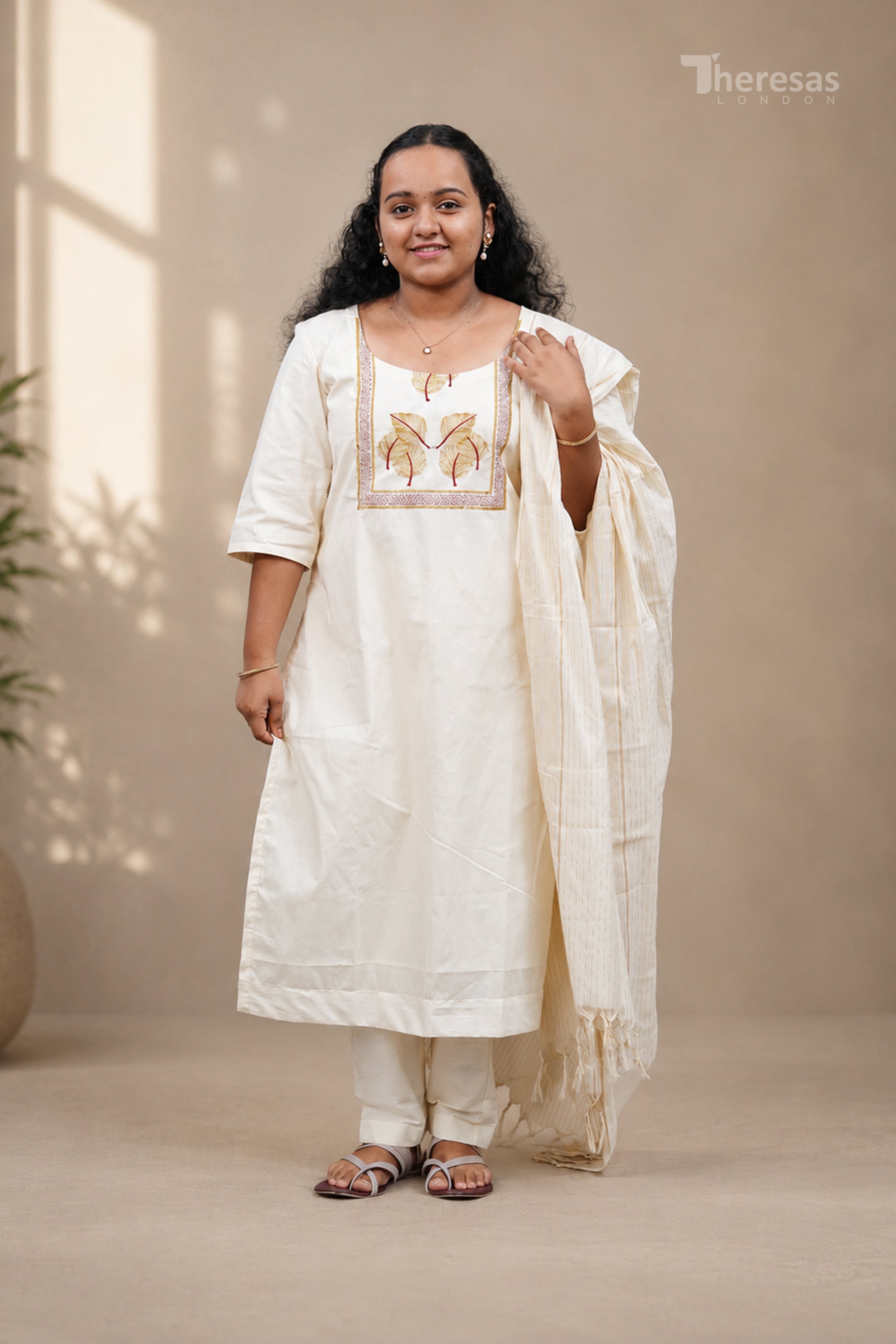Churidar Set (CHR-204)