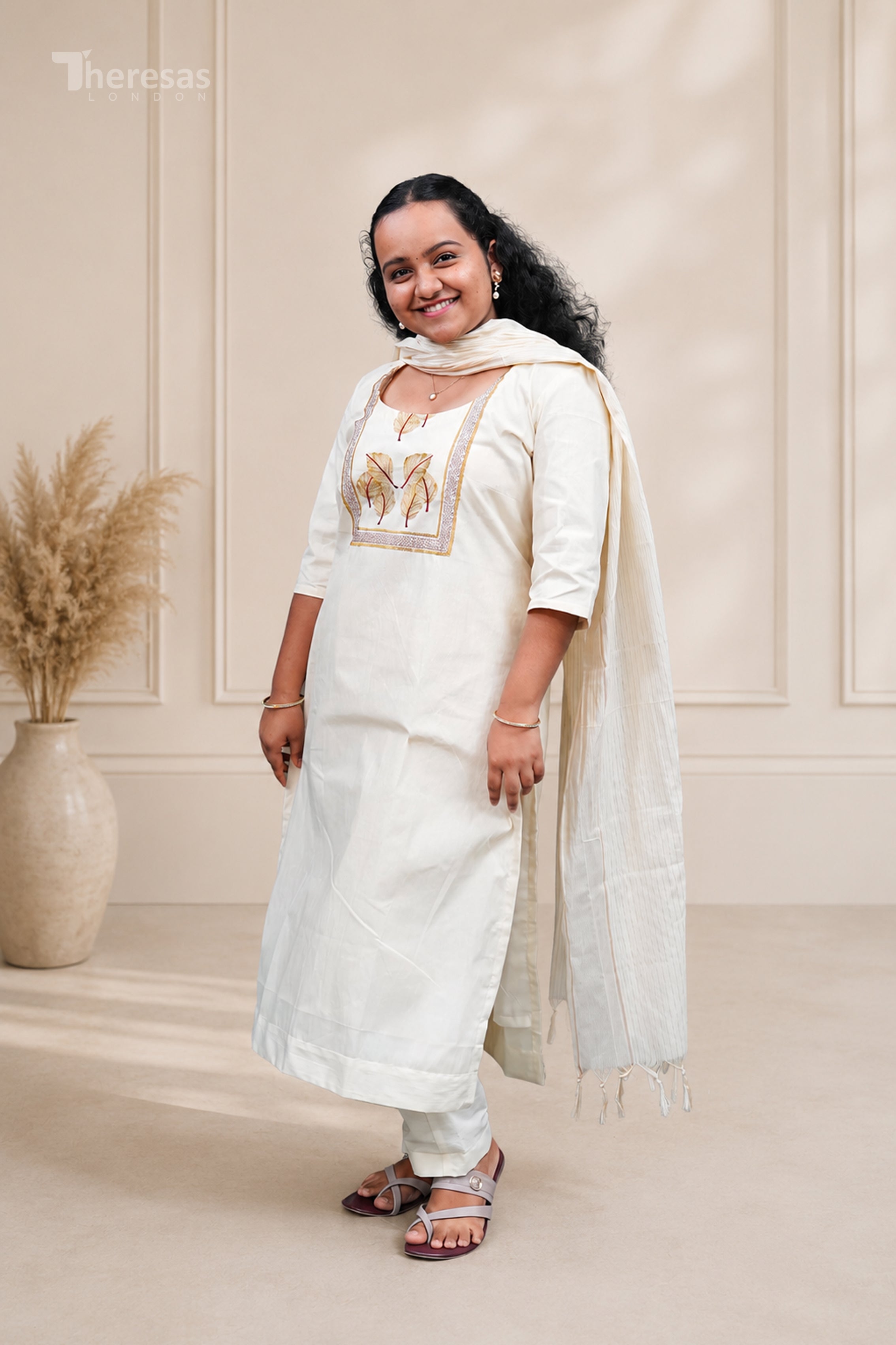 Churidar Set (CHR-204)