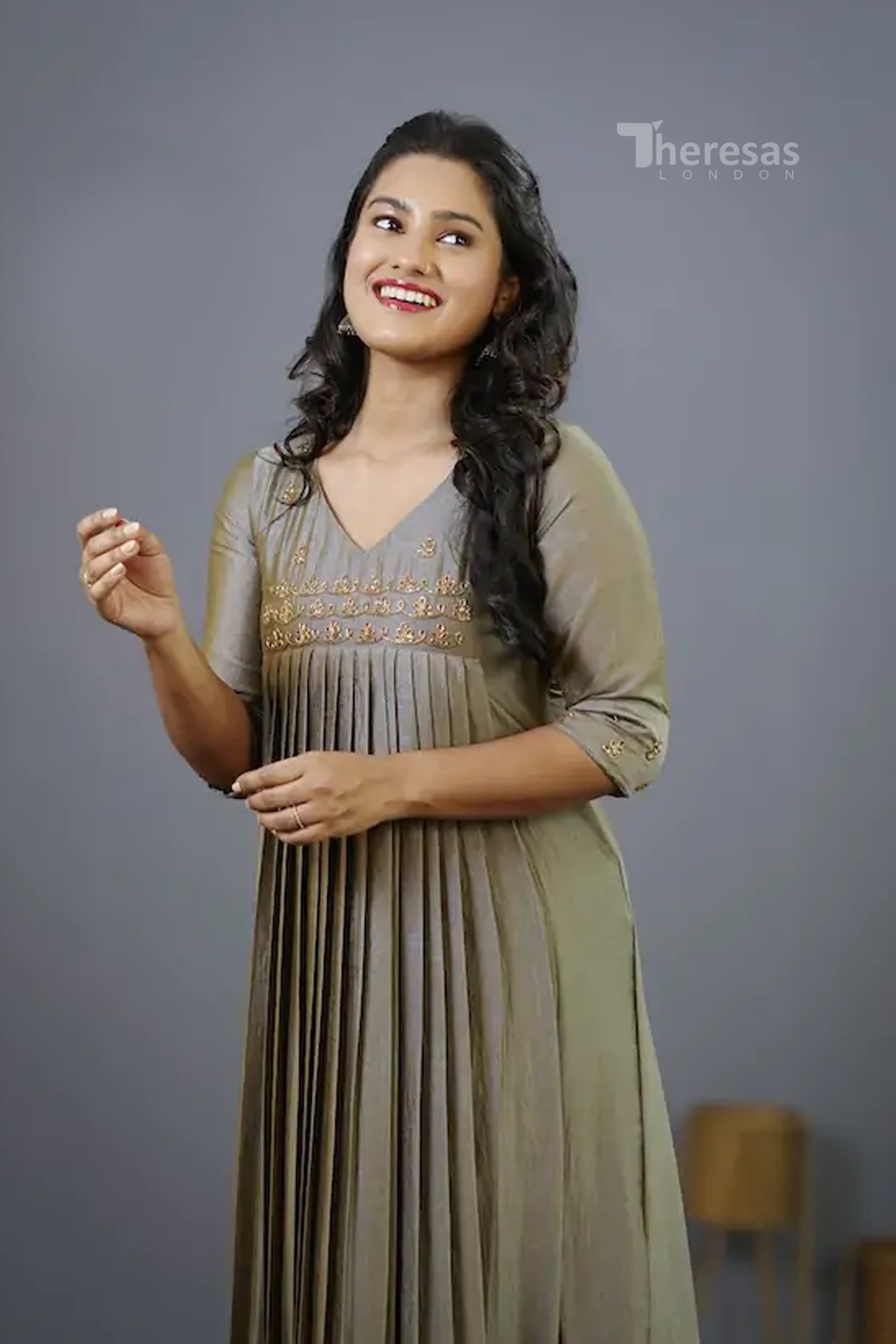Theresas Kurti (KRT-371)