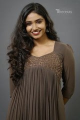 Theresas Kurti (KRT-372)