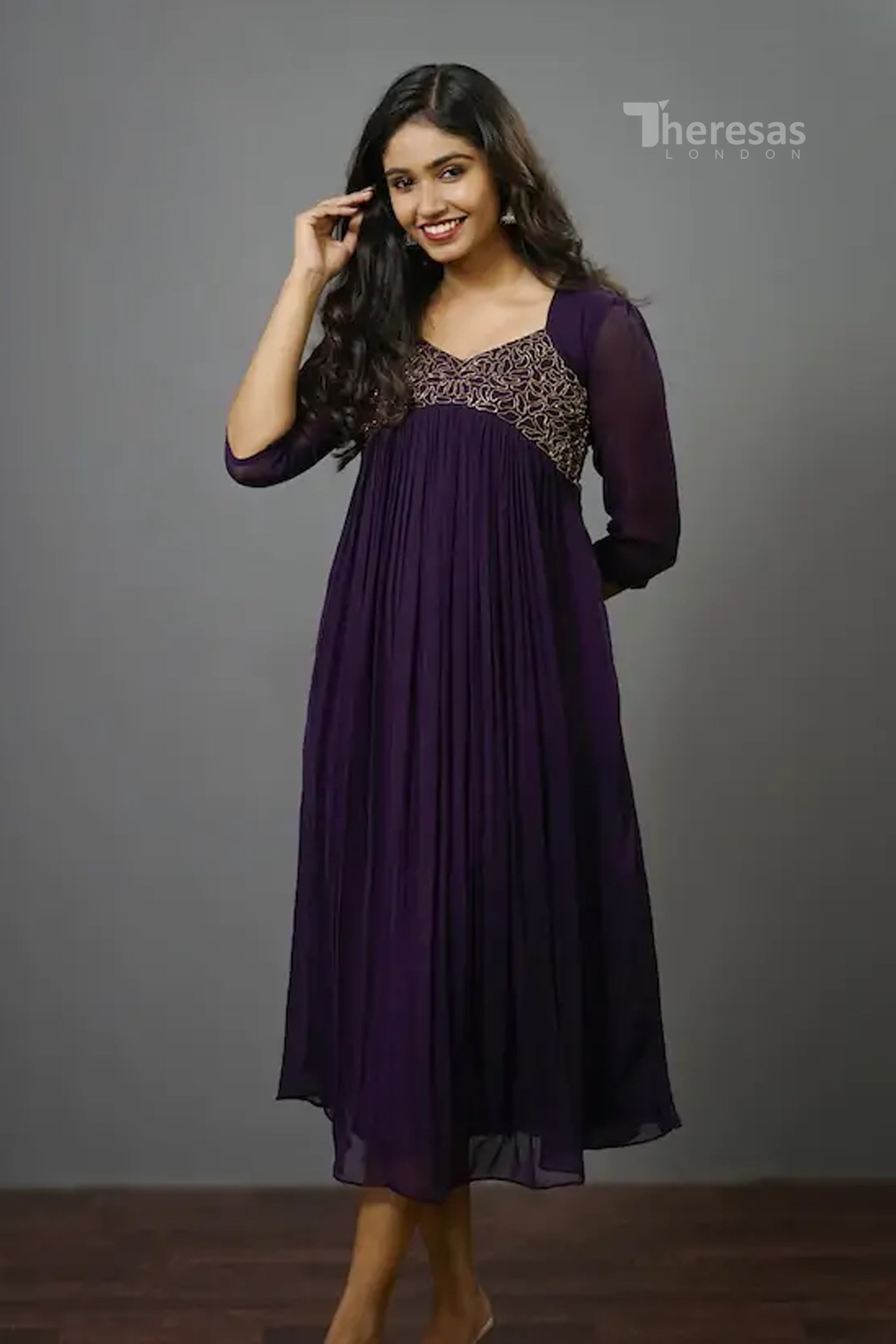 Theresas Kurti (KRT-372)
