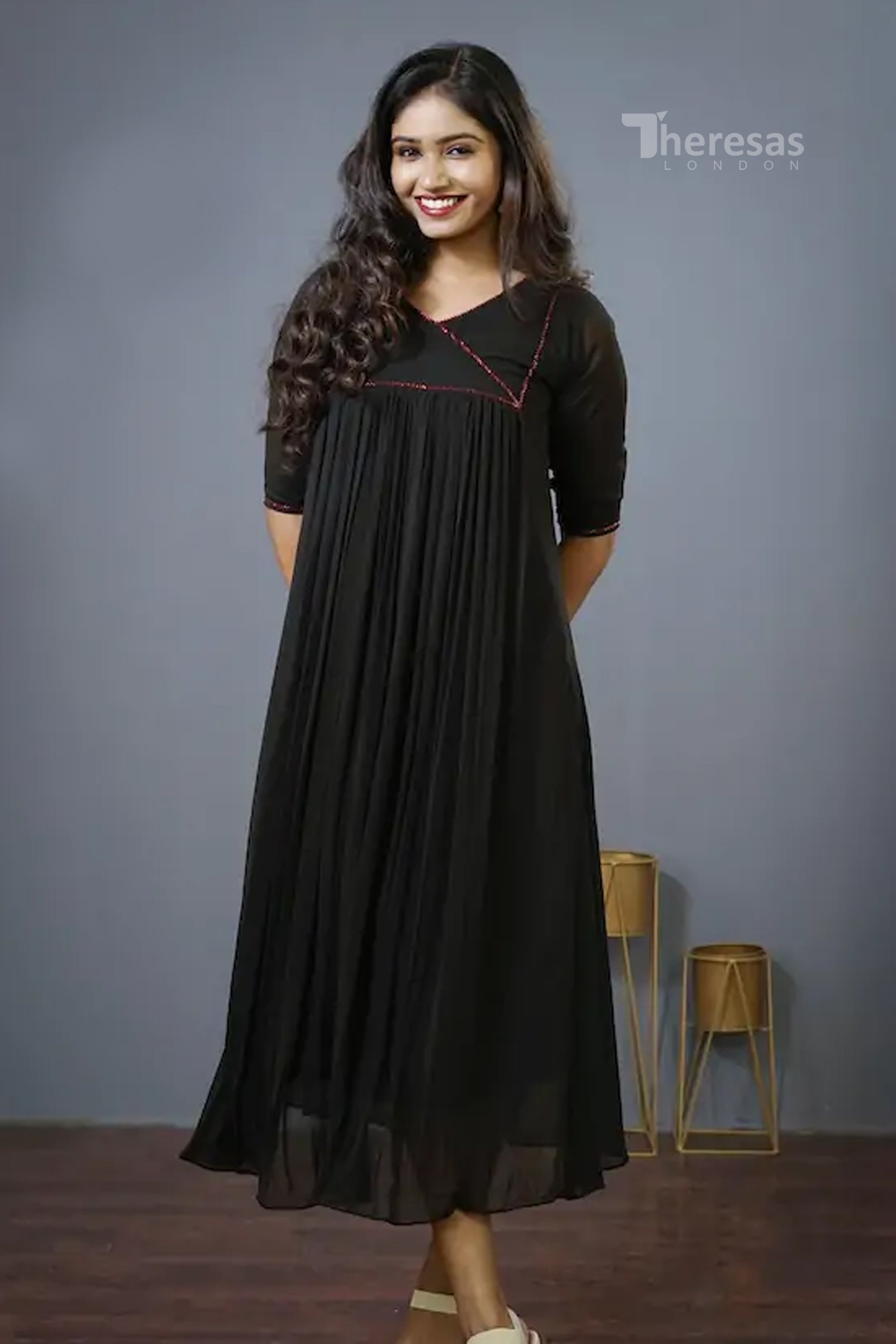 Theresas Kurti (KRT-373)