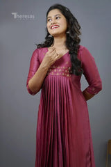 Theresas Kurti (KRT-371)