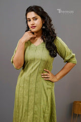 Theresas Kurti (KRT-374)