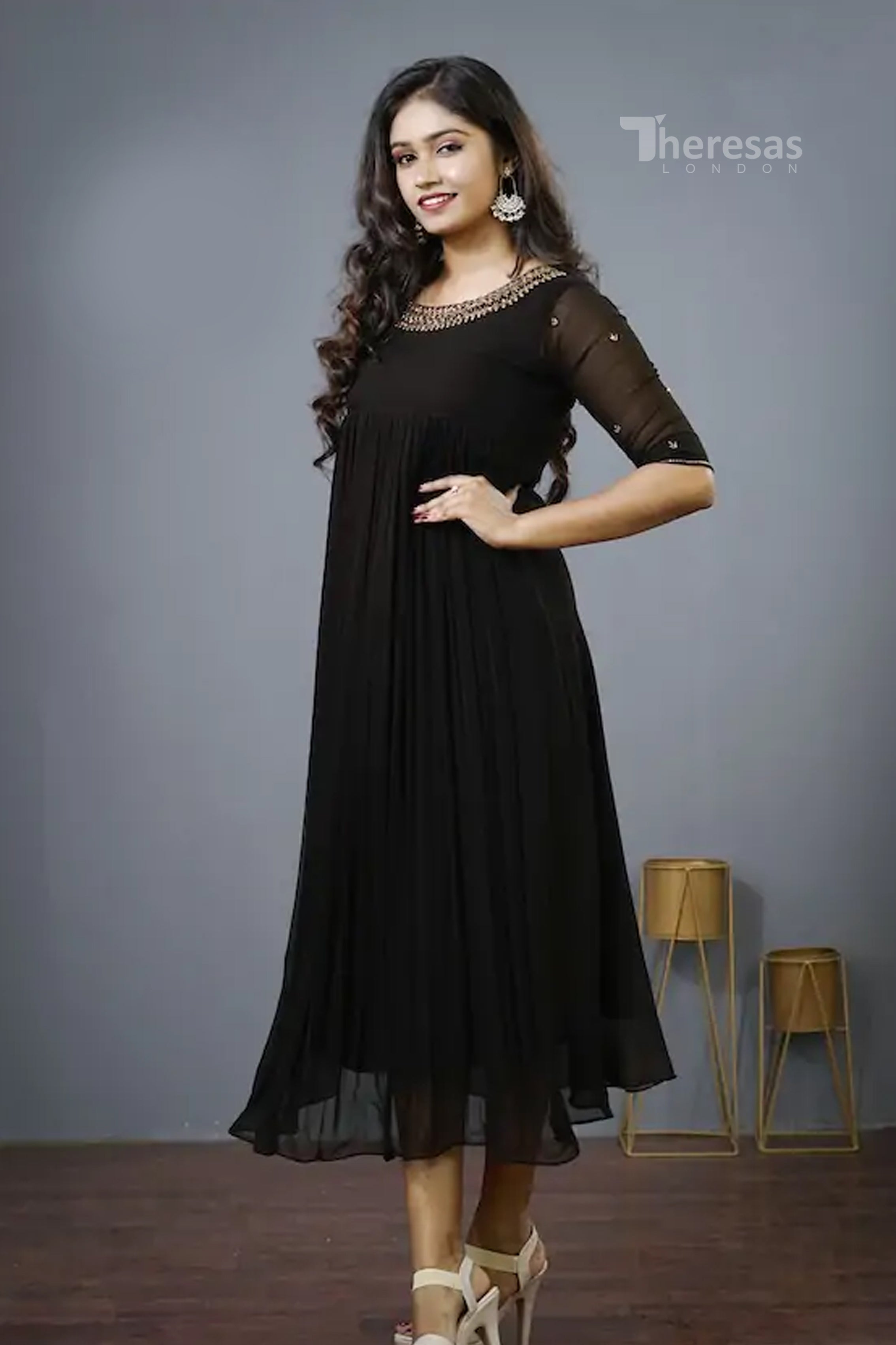 Theresas Kurti (KRT-377)