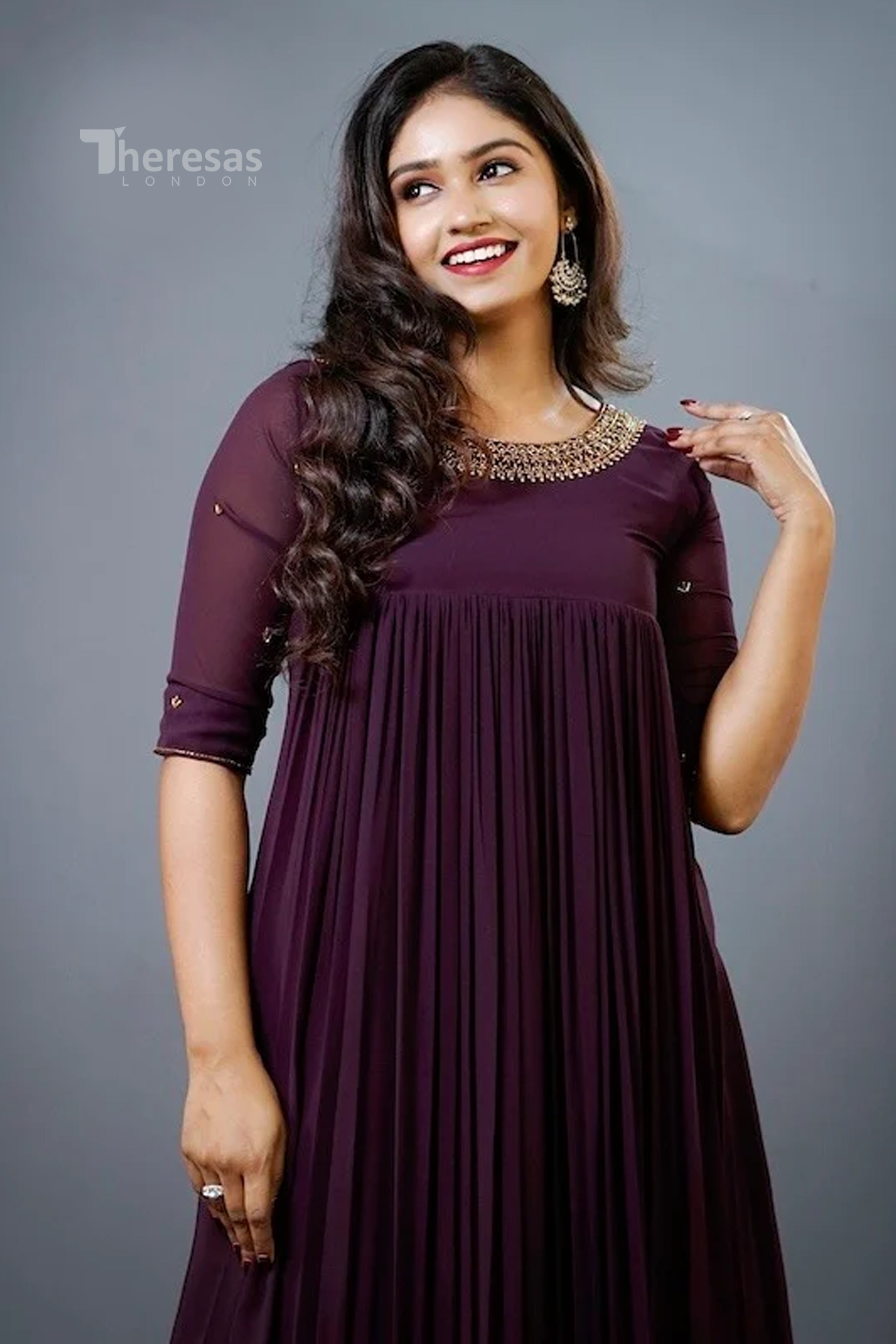 Theresas Kurti (KRT-377)
