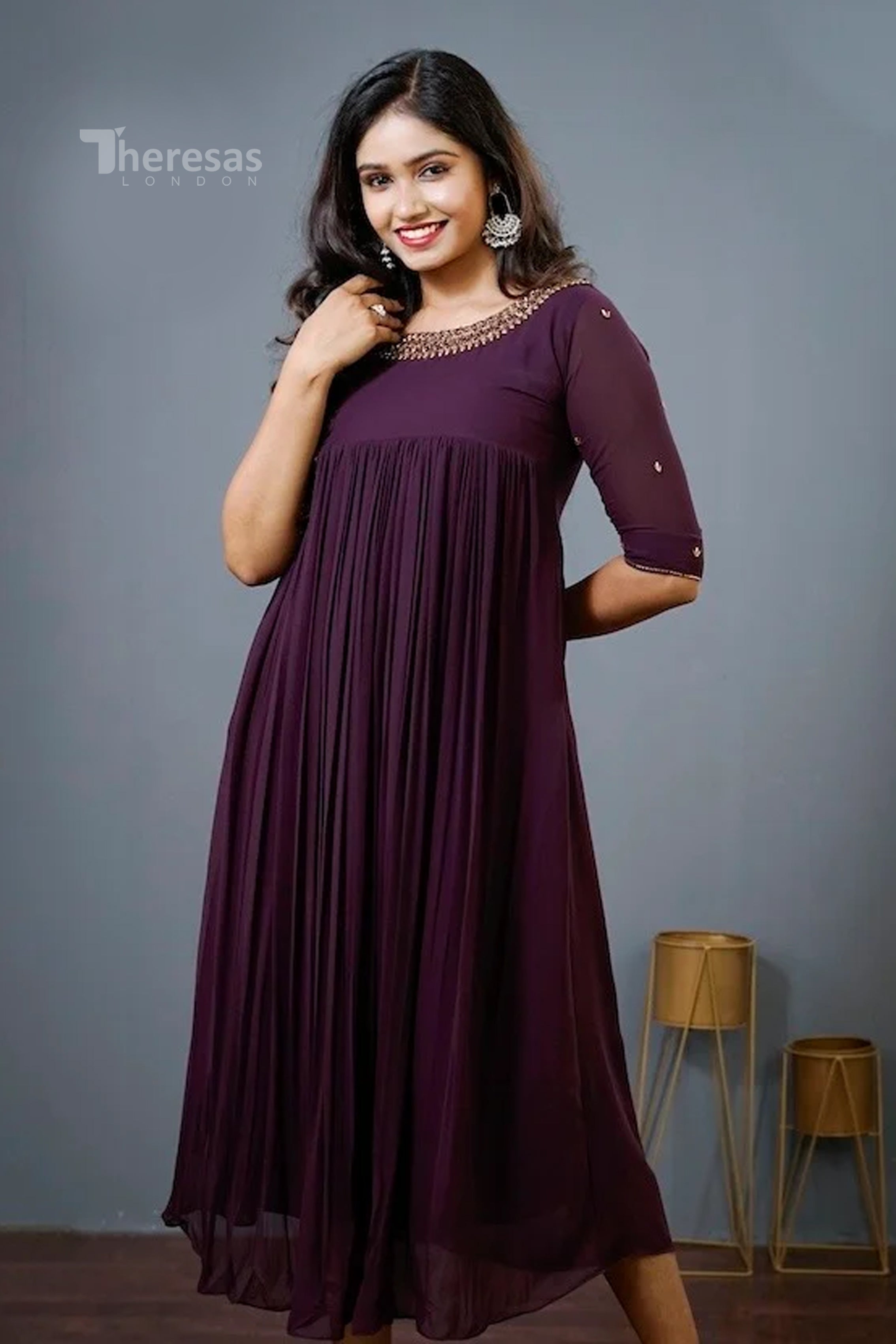 Theresas Kurti (KRT-377)
