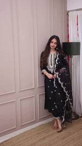 Churidar Set