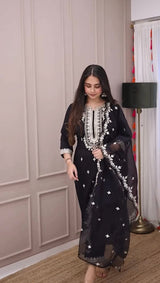 Churidar Set