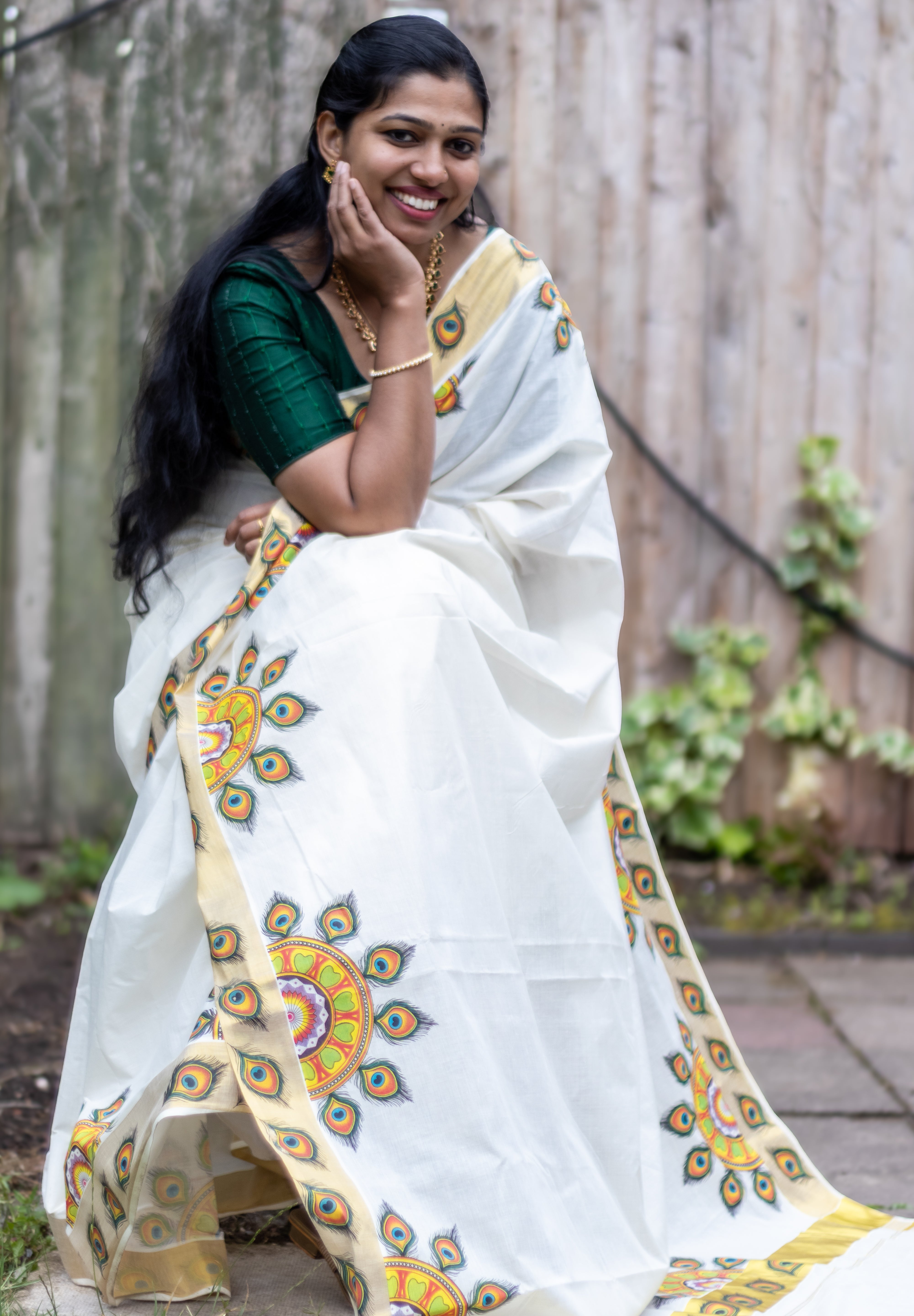 Set Saree with Stitched Blouse (SAR-259)