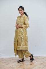 Churidar (CHR-065)