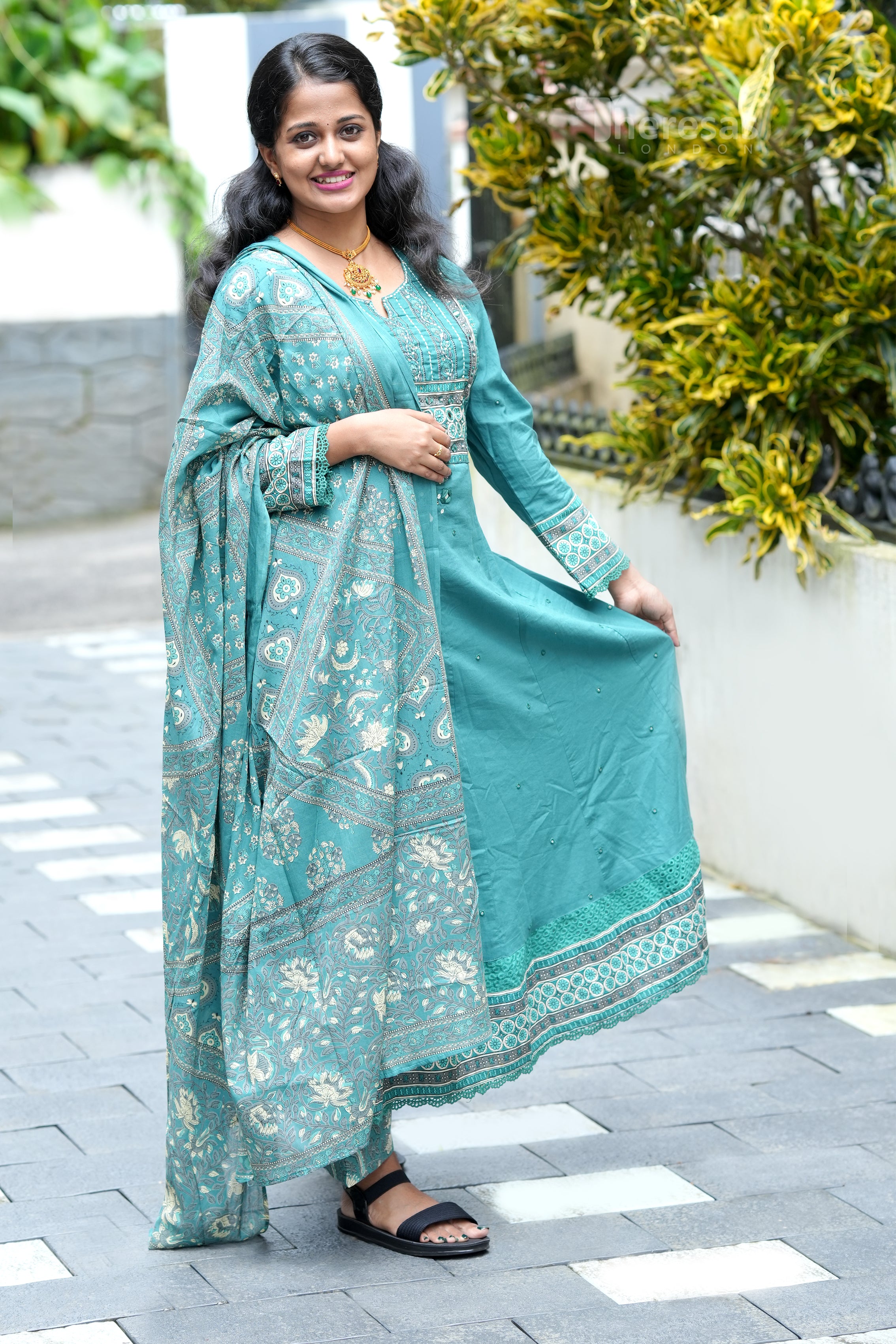 Churidar (CHR-058)